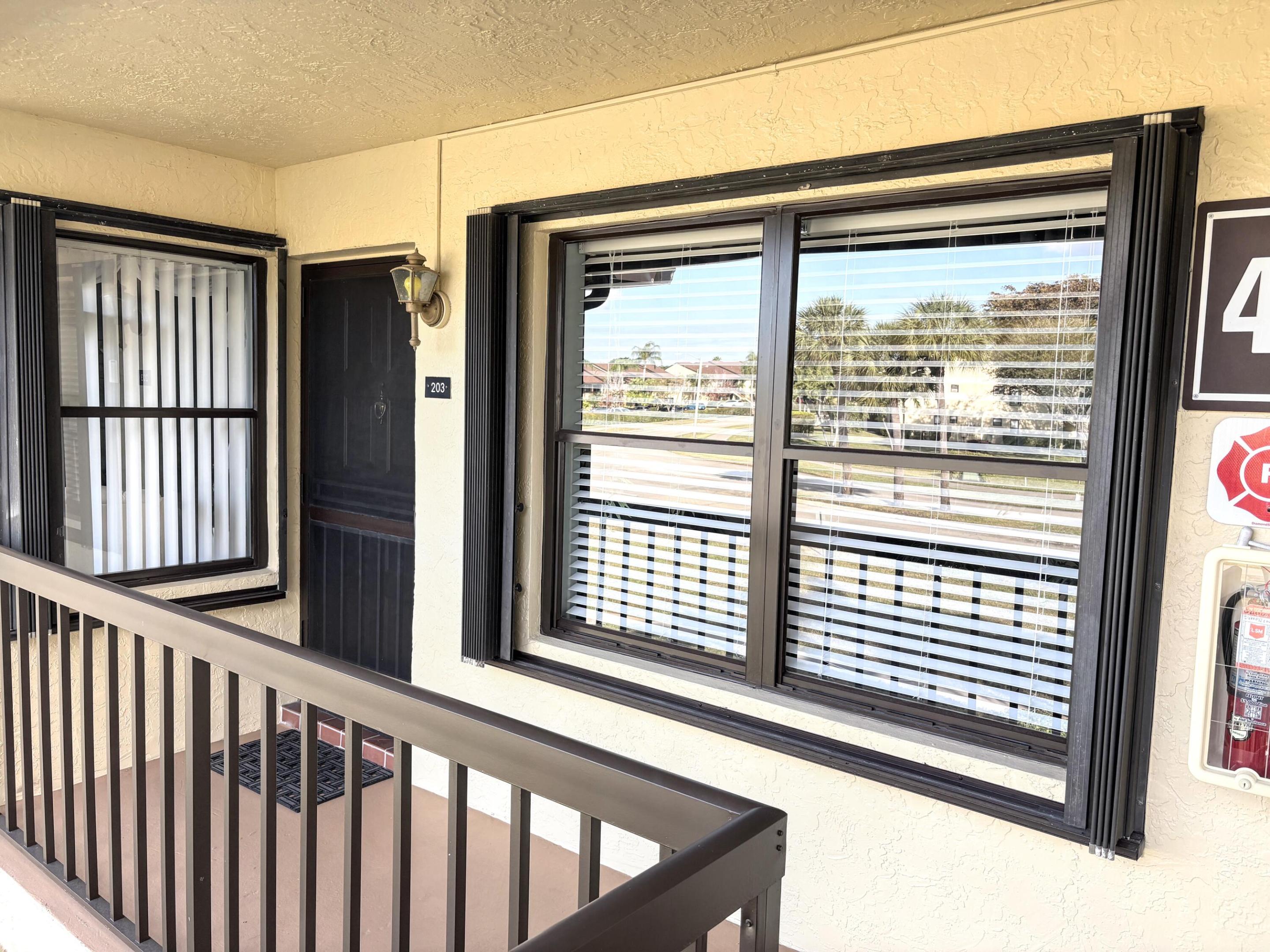 4712 E Lucerne Lakes Boulevard E 203 Property Photo 2