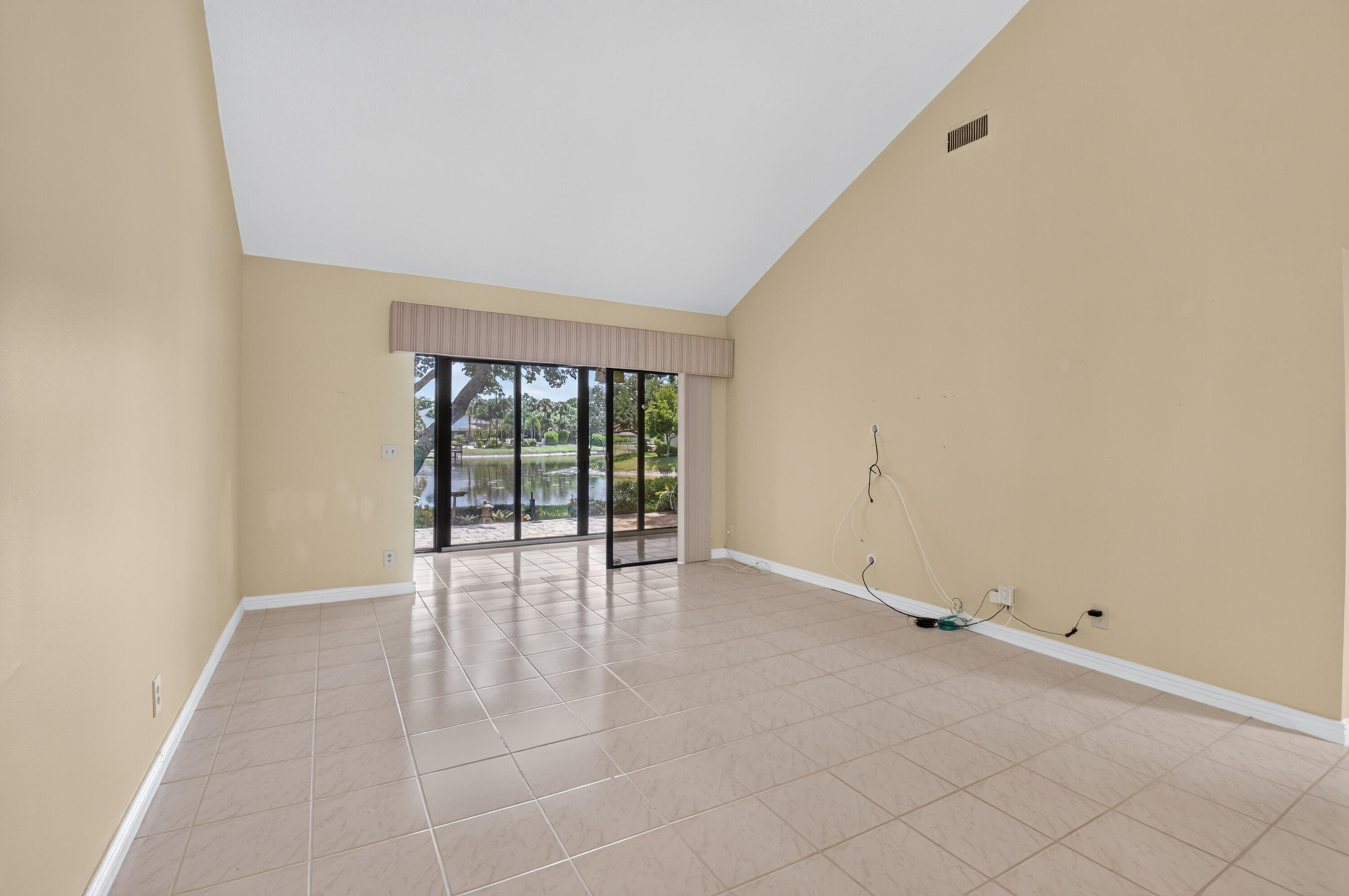 10884 Lake Front Place Property Photo 19