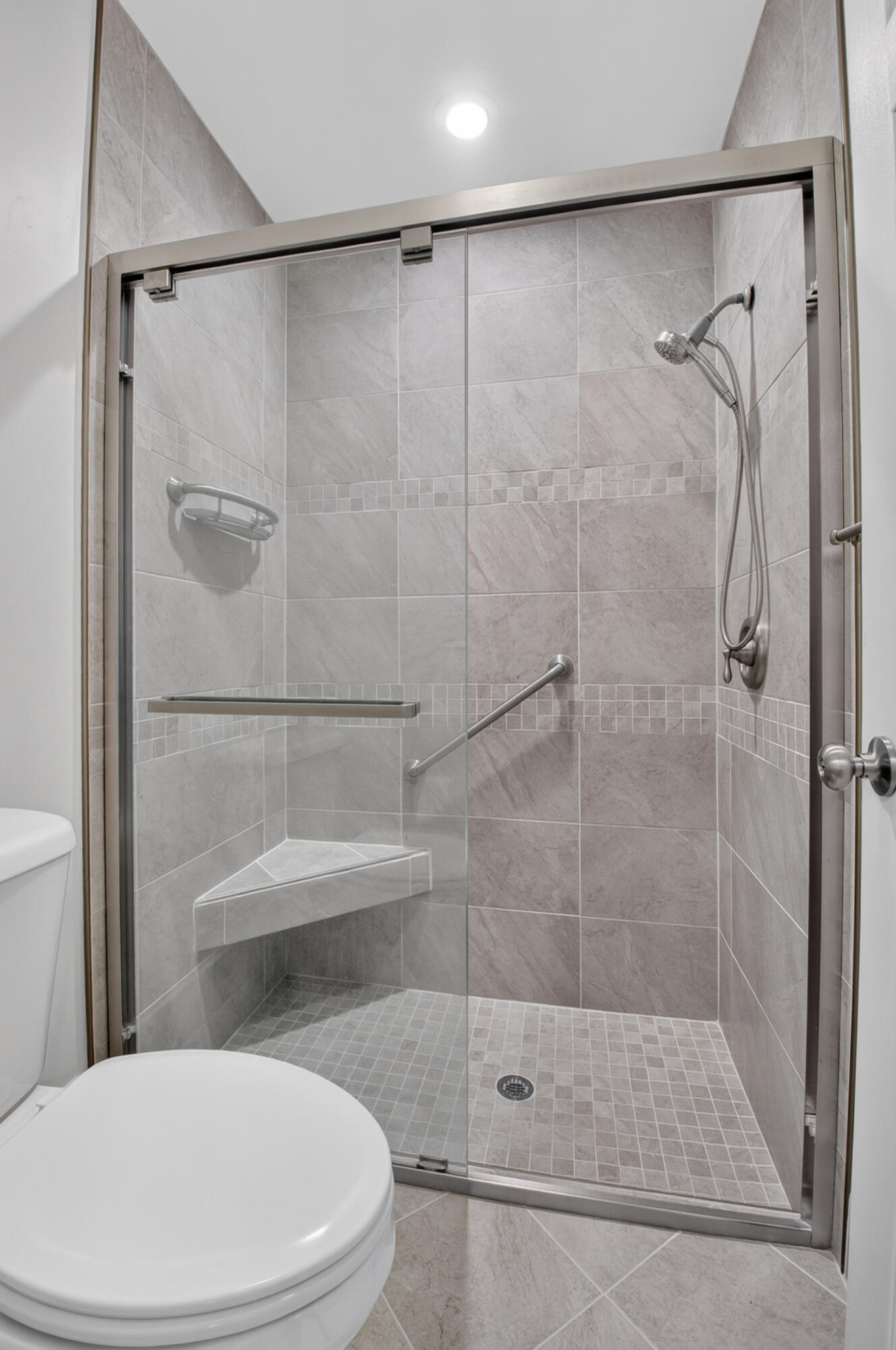 10884 Lake Front Place Property Photo 35