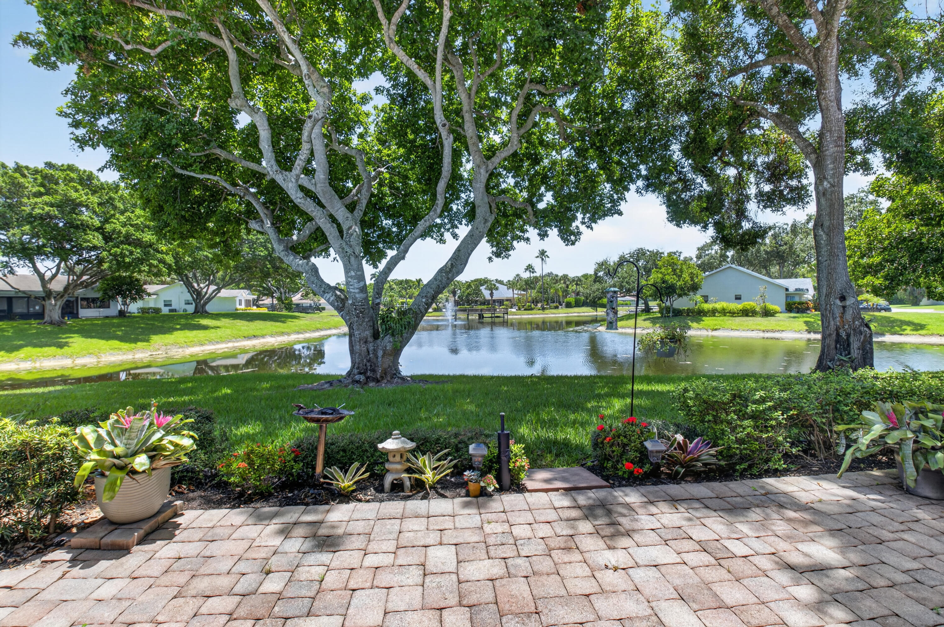 10884 Lake Front Place Property Photo 44