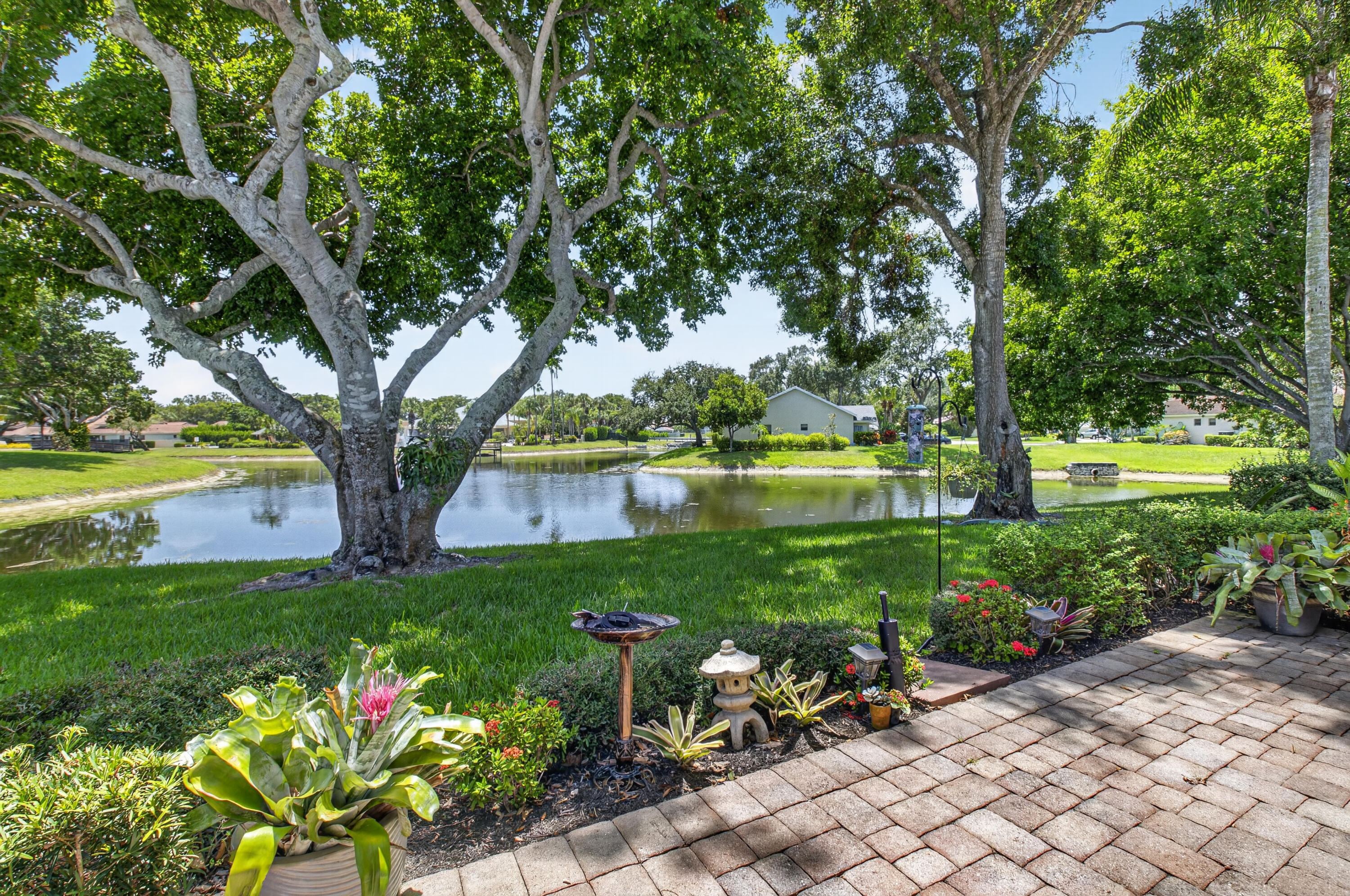 10884 Lake Front Place Property Photo 45