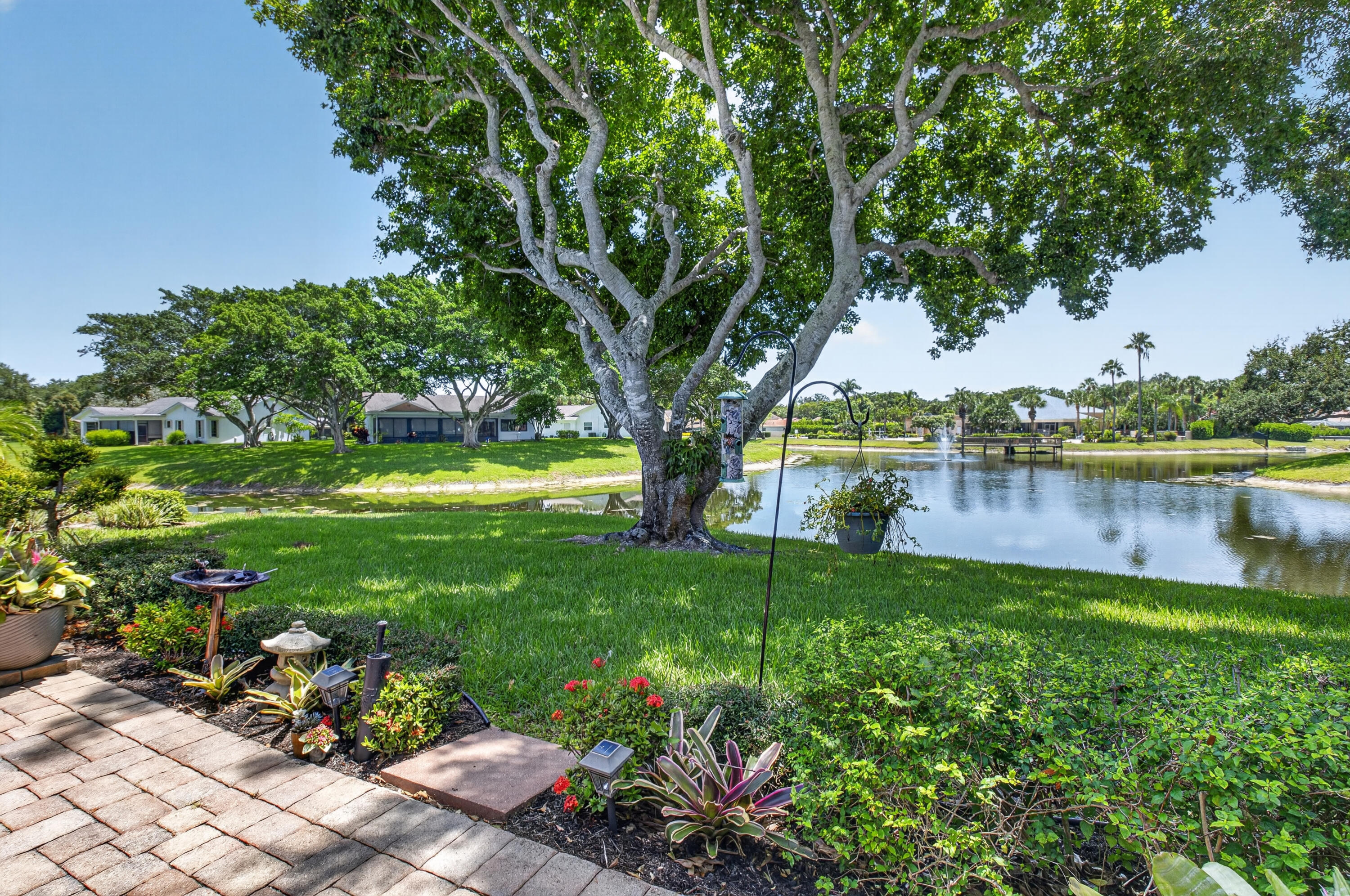 10884 Lake Front Place Property Photo 46