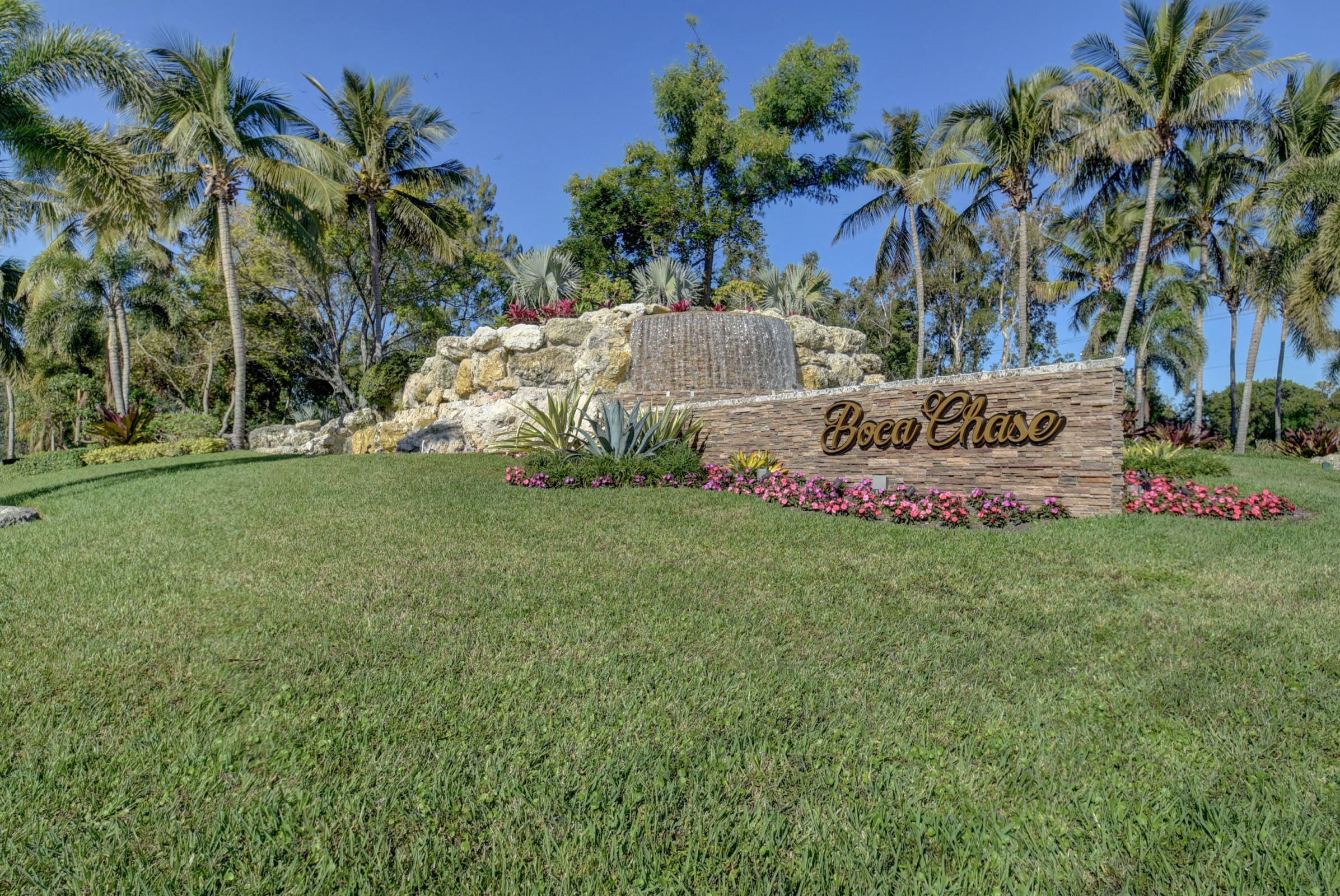 10884 Lake Front Place Property Photo 78
