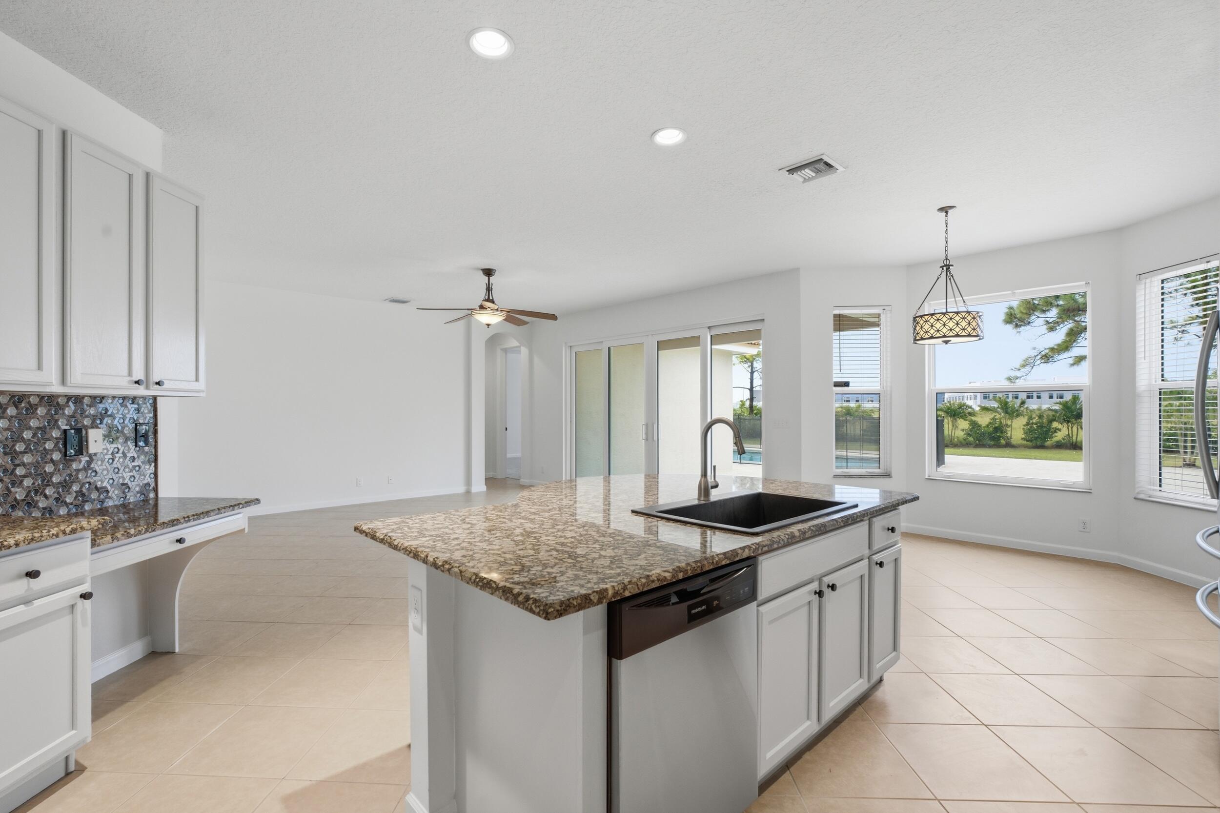 5513 Sw Windward Way Property Photo 10