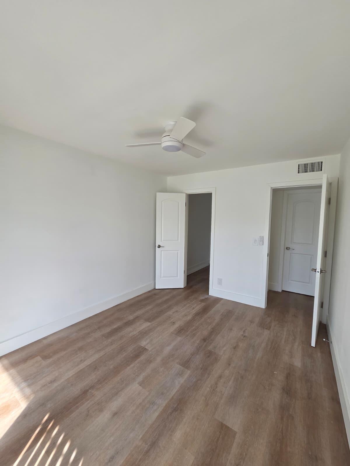 205 Ellesmere E 205 Property Photo 17
