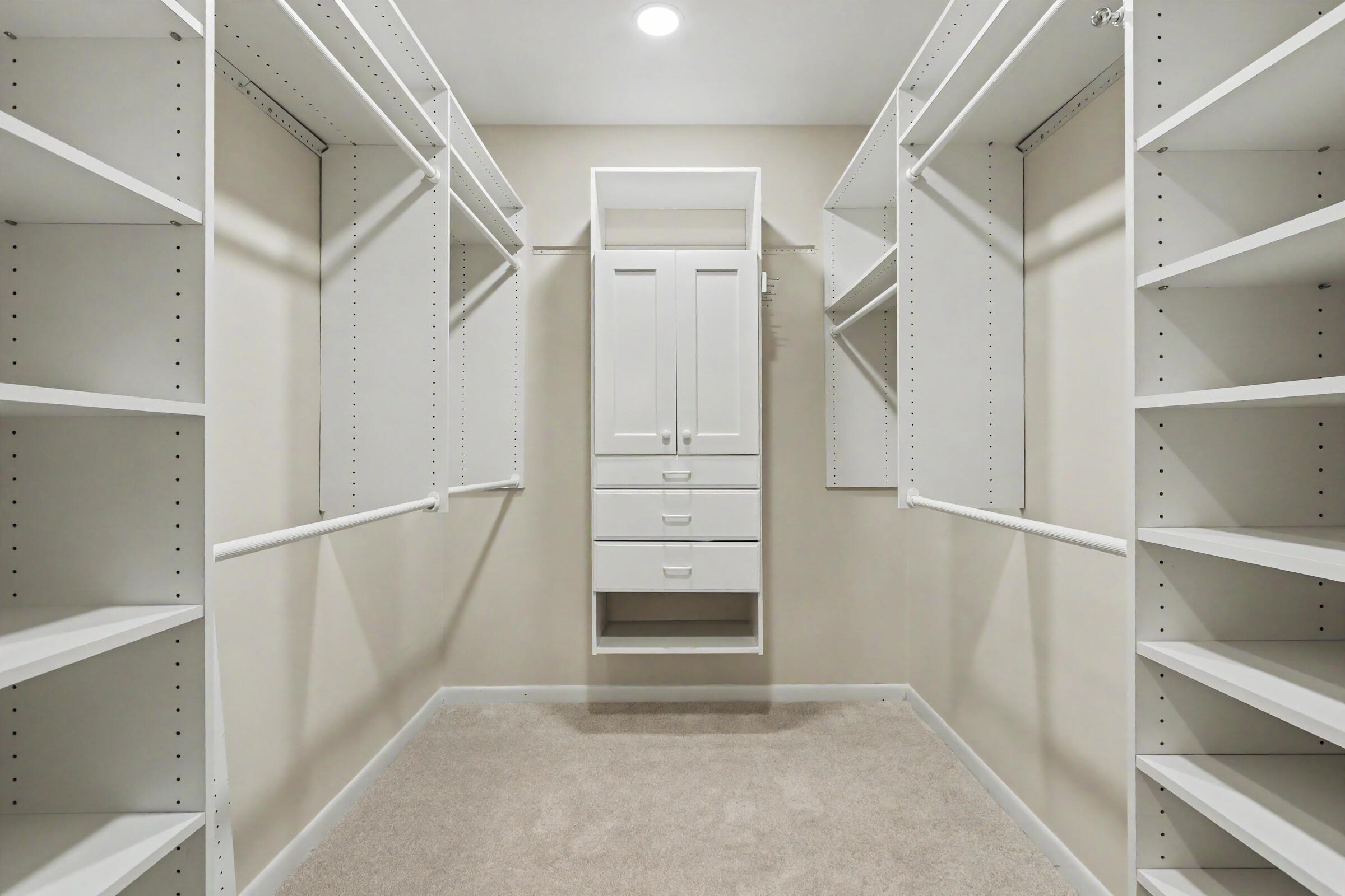 5136 Floria Drive H Property Photo 14