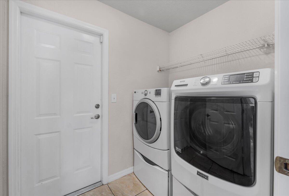 1023 Caribbean Avenue Property Photo 45