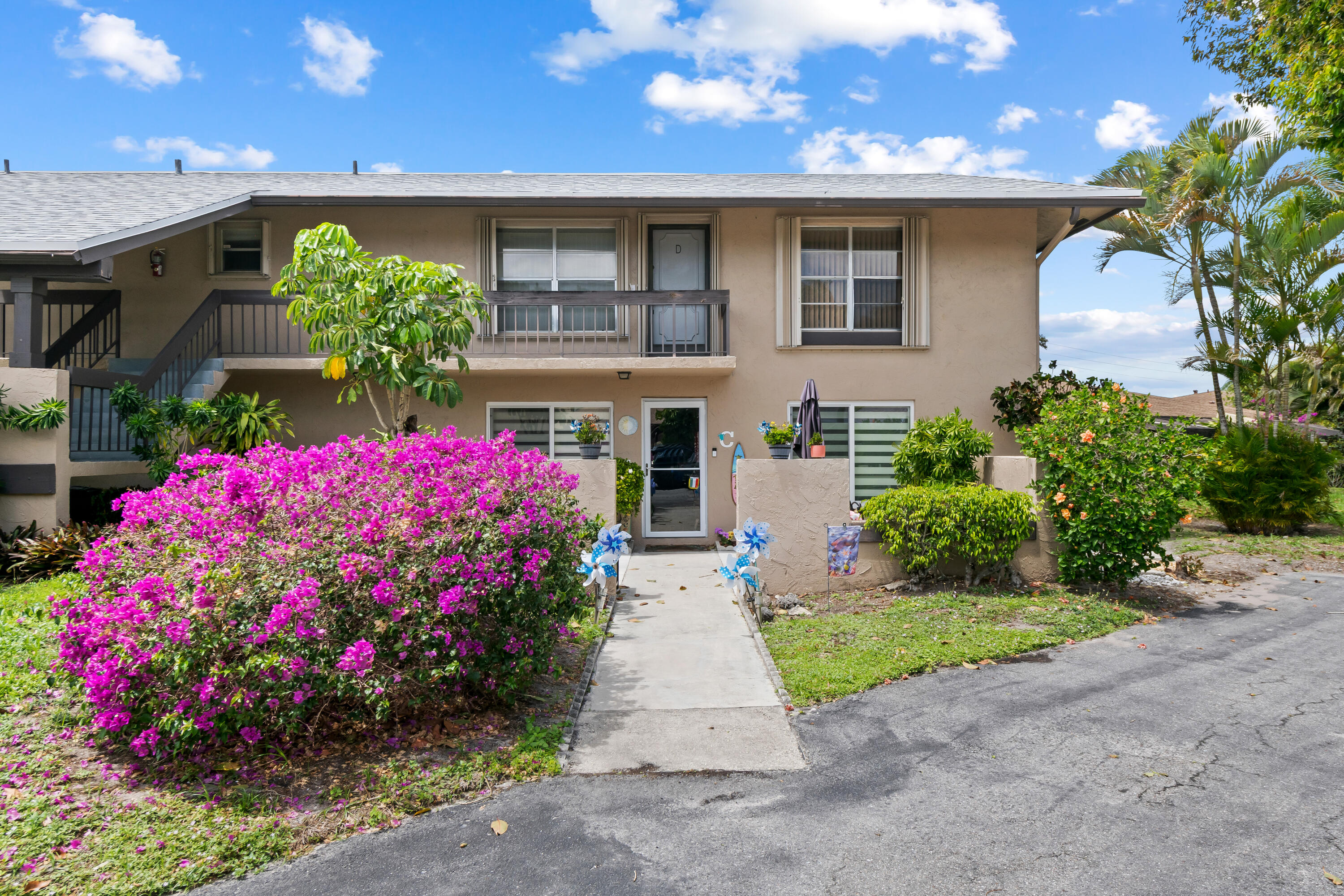 13771 VIA AURORA D Property Photo 1