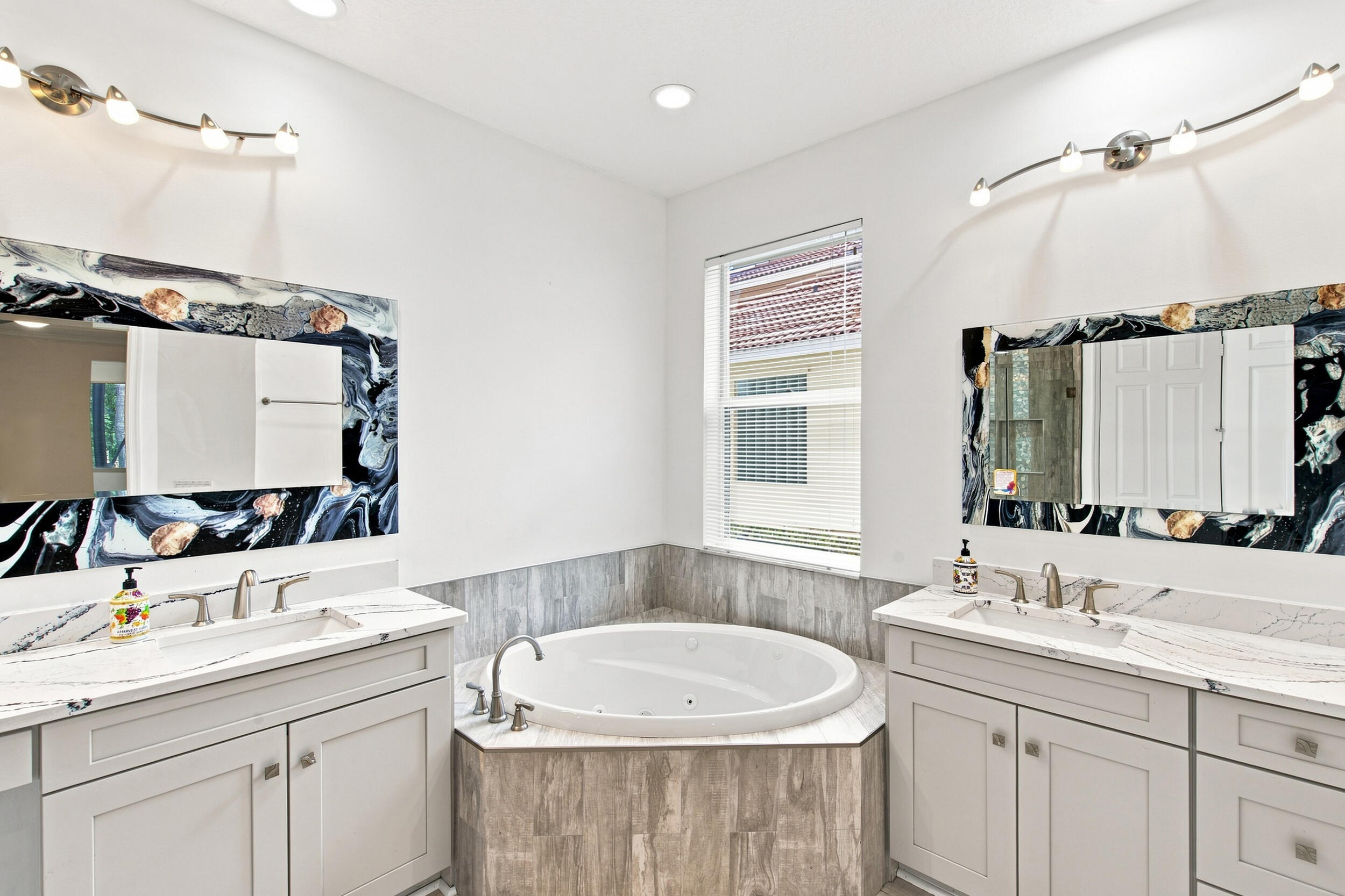 8817 Champions Way Property Photo 39