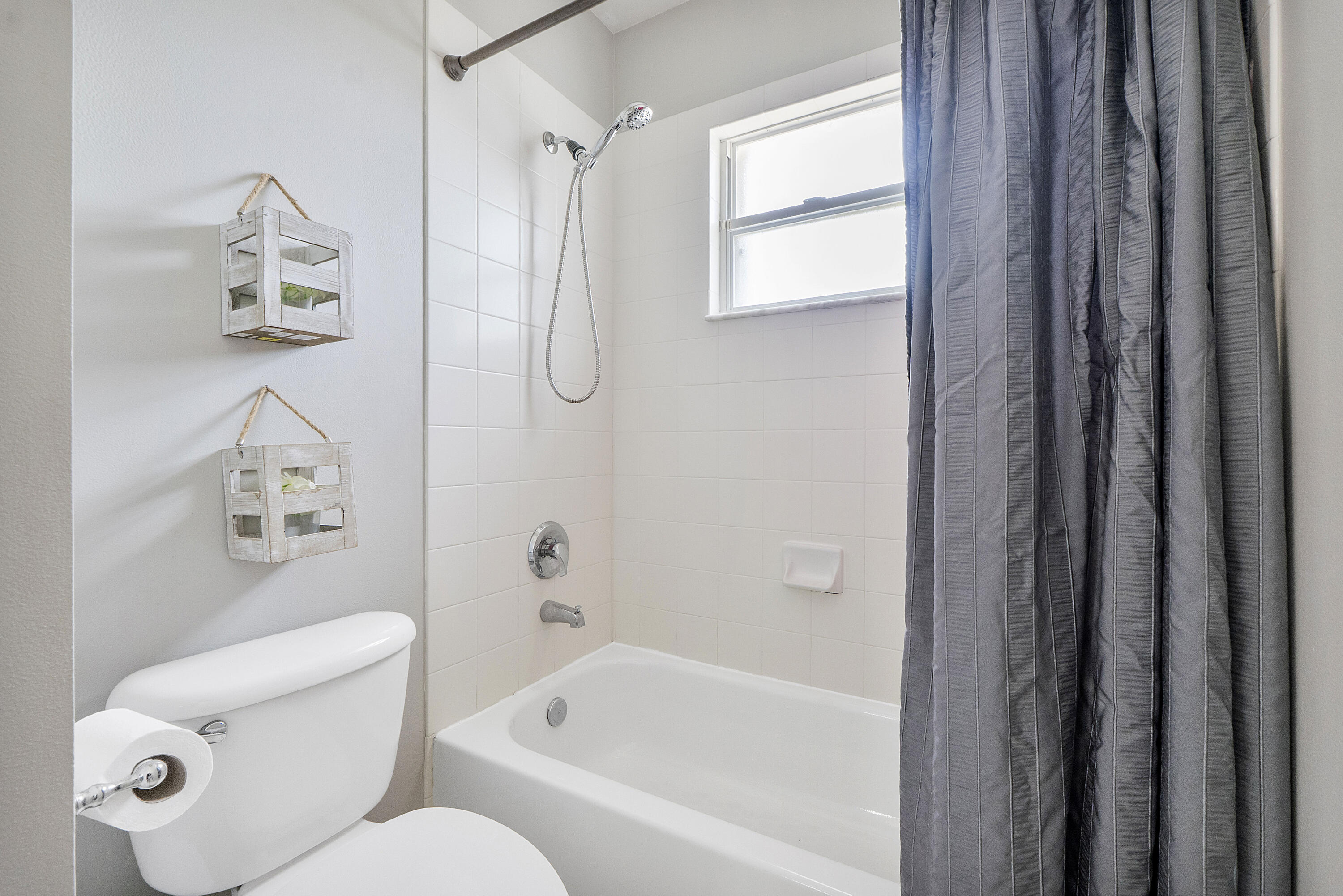 13804 Creston Place Property Photo 22