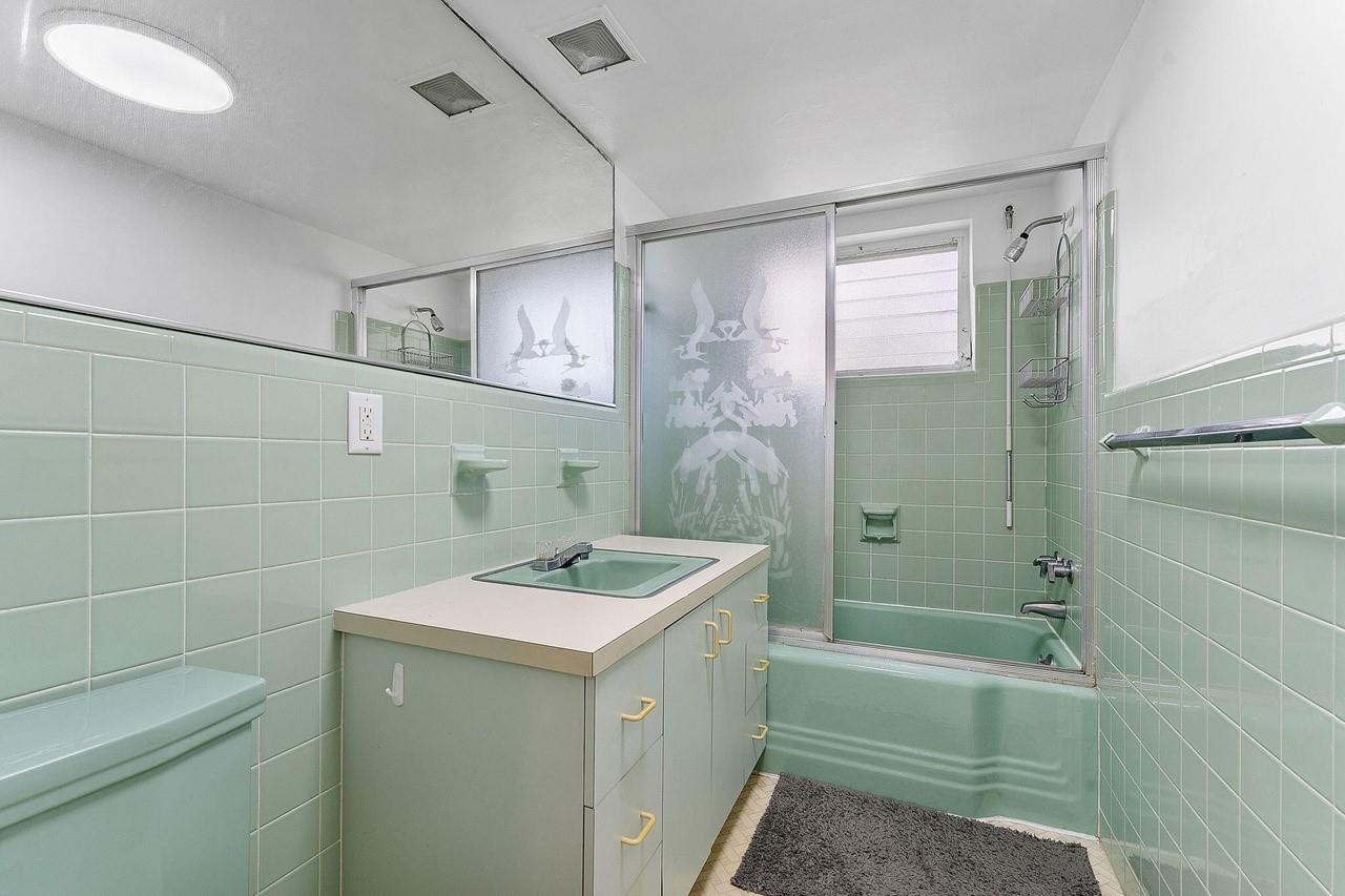 1470 S Ocean Boulevard 903 Property Photo 12
