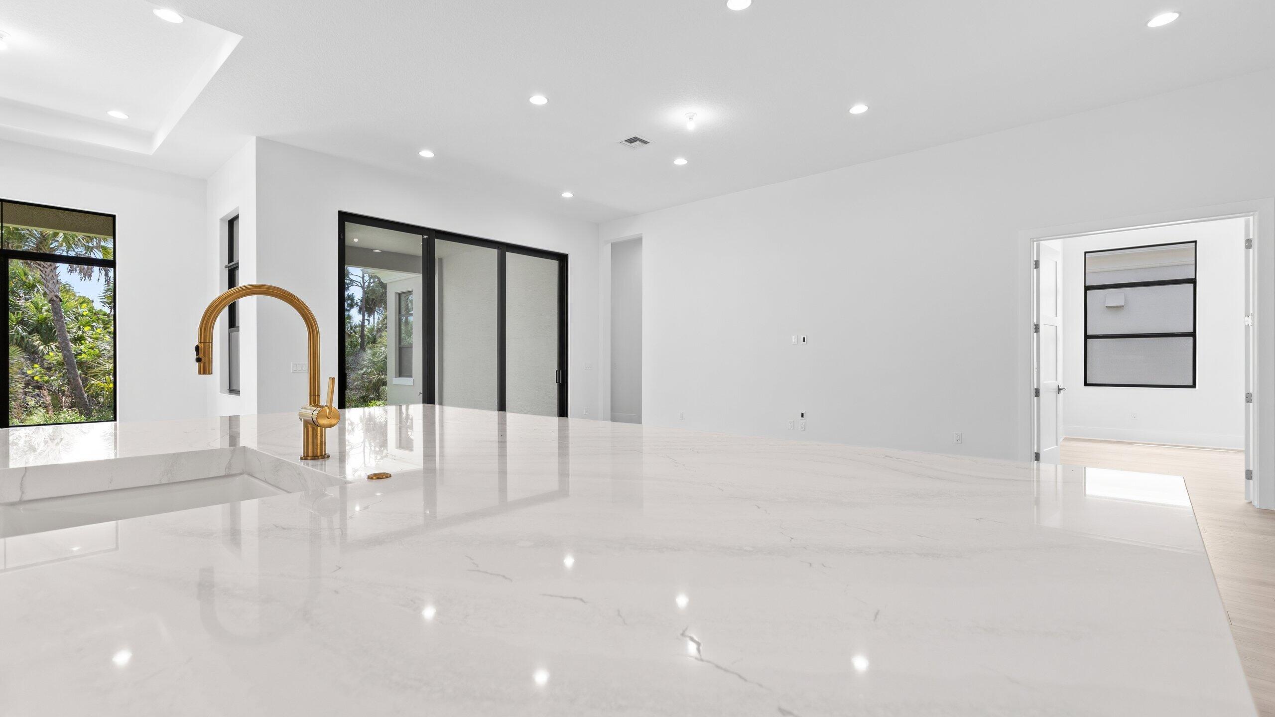 13294 Artisan Circle Property Photo 10
