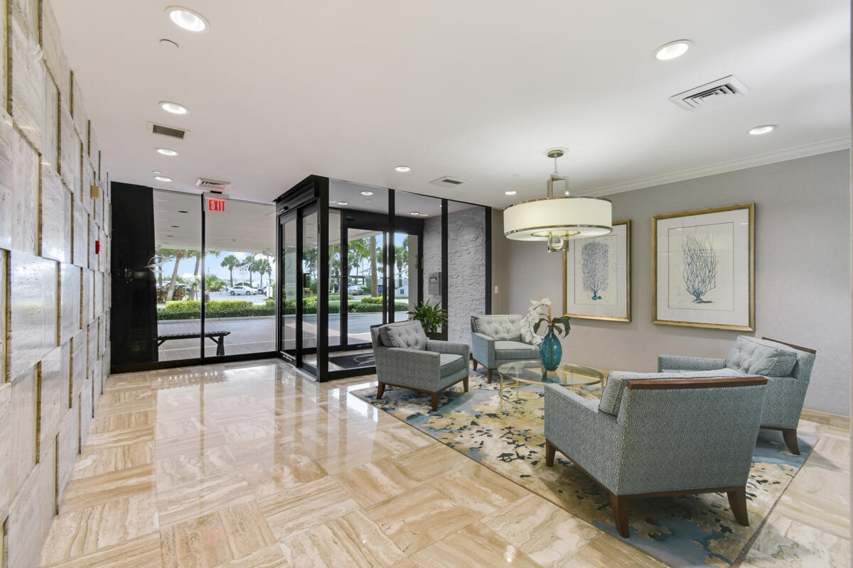 123 Lakeshore Drive Ph45 Property Photo 71