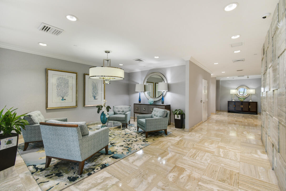 123 Lakeshore Drive Ph45 Property Photo 72