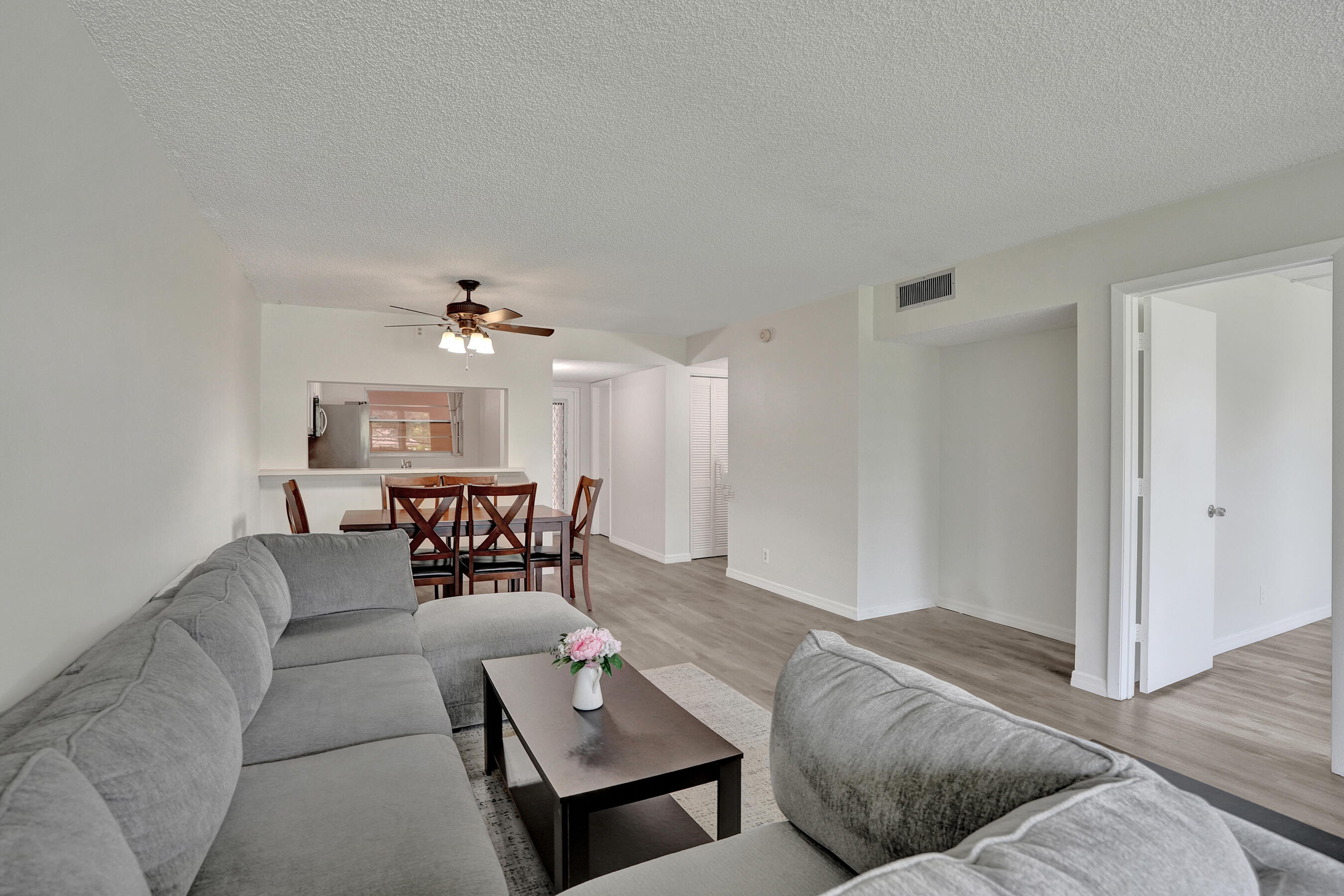 1920 Sabal Palm Drive 203 Property Photo 12