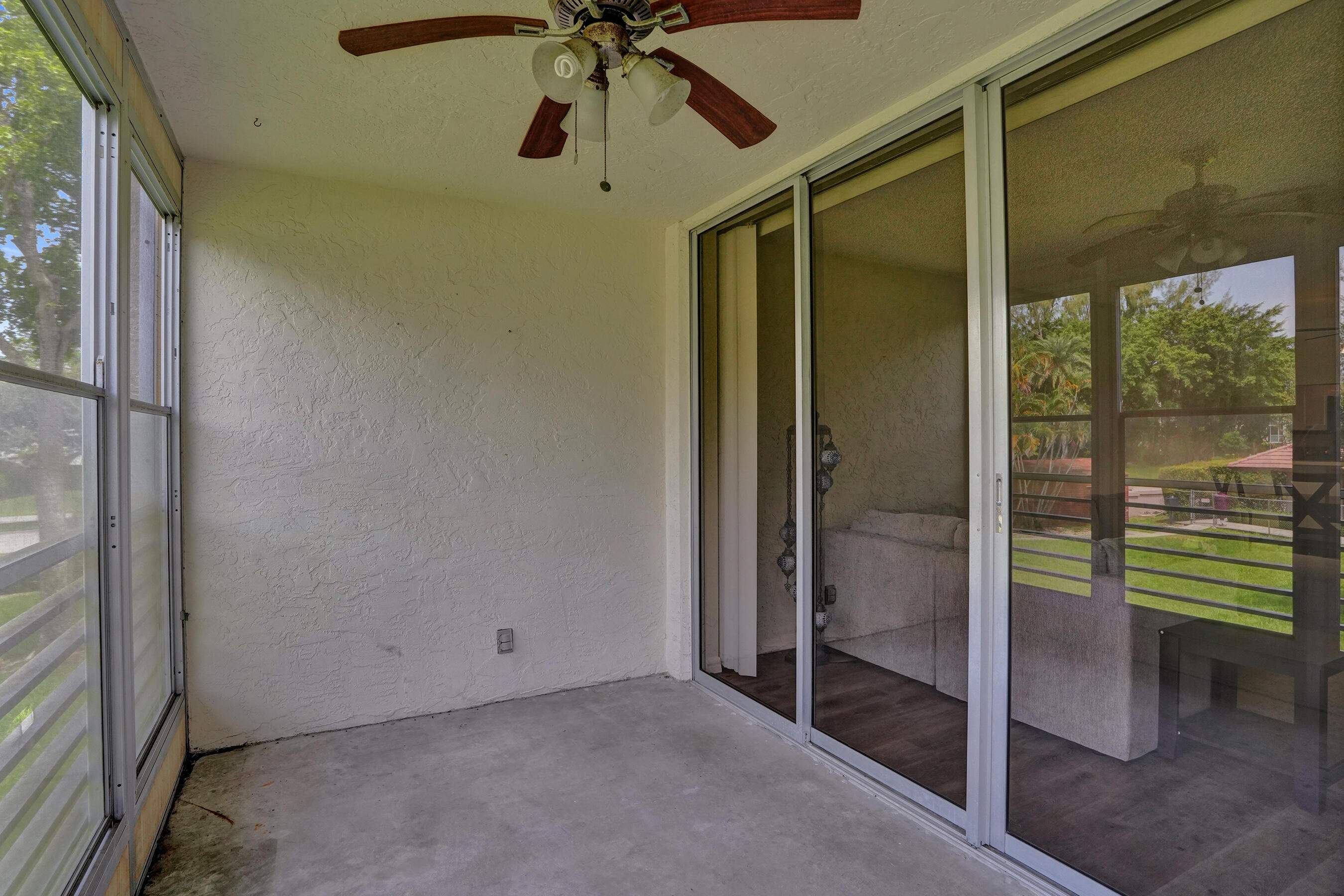 1920 Sabal Palm Drive 203 Property Photo 37