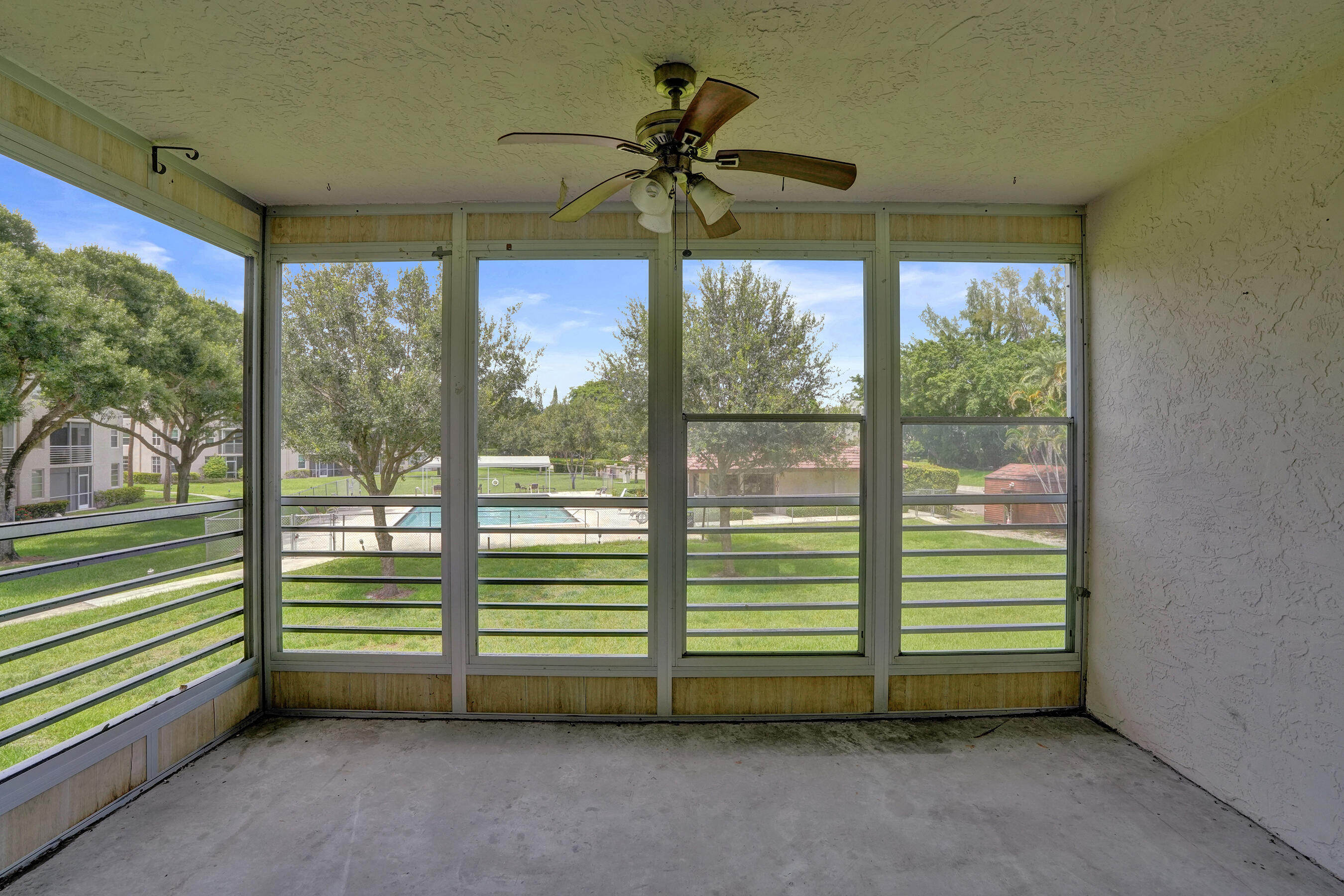 1920 Sabal Palm Drive 203 Property Photo 41