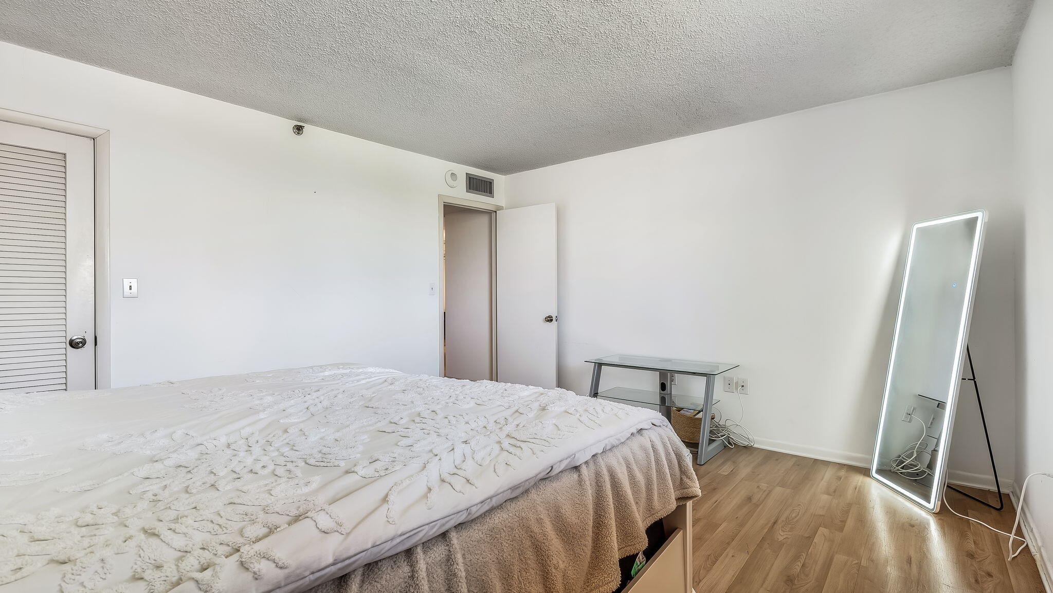 900 Ne 195th Street 217 Property Photo 17
