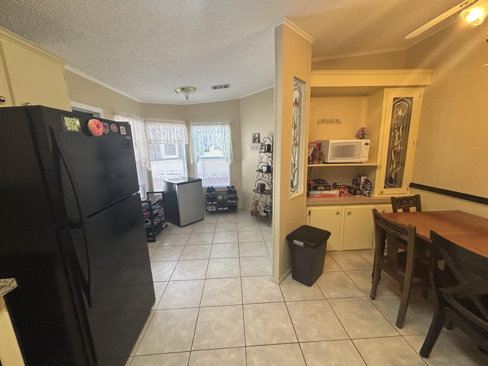 6514 Nw 36th Avenue Property Photo 13