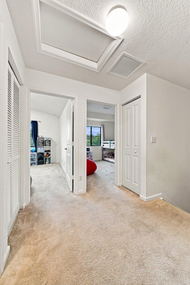 269 Nw 36th Avenue Property Photo 17