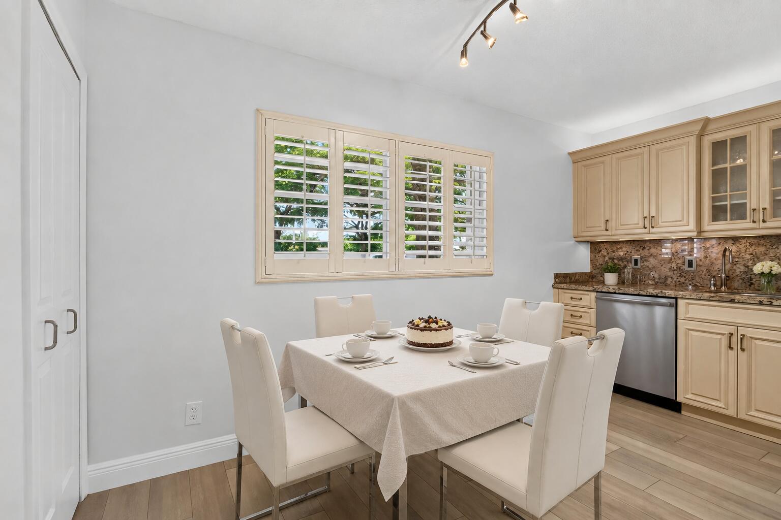 1606 Abaco Drive A1 Property Photo 1