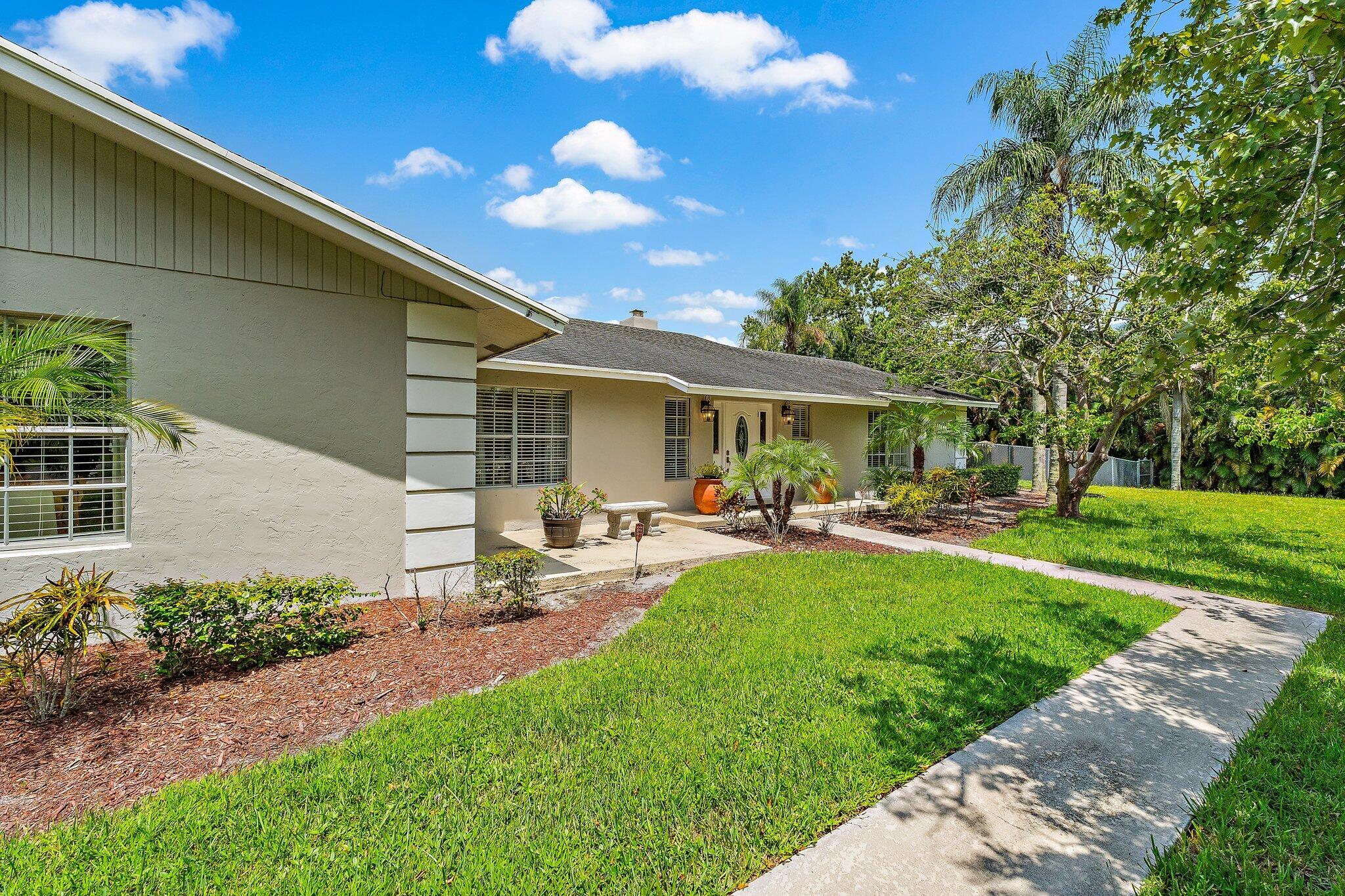 15315 78th Drive N Property Photo 11