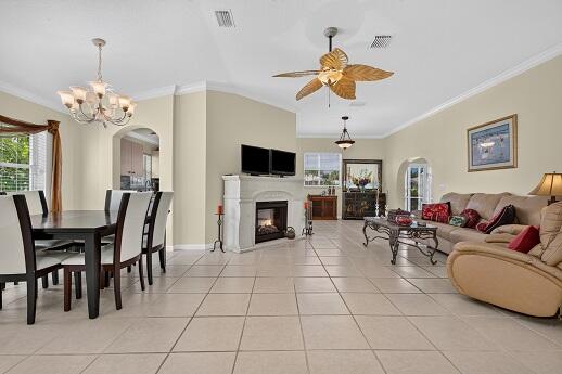 5111 Marla Drive Property Photo 6