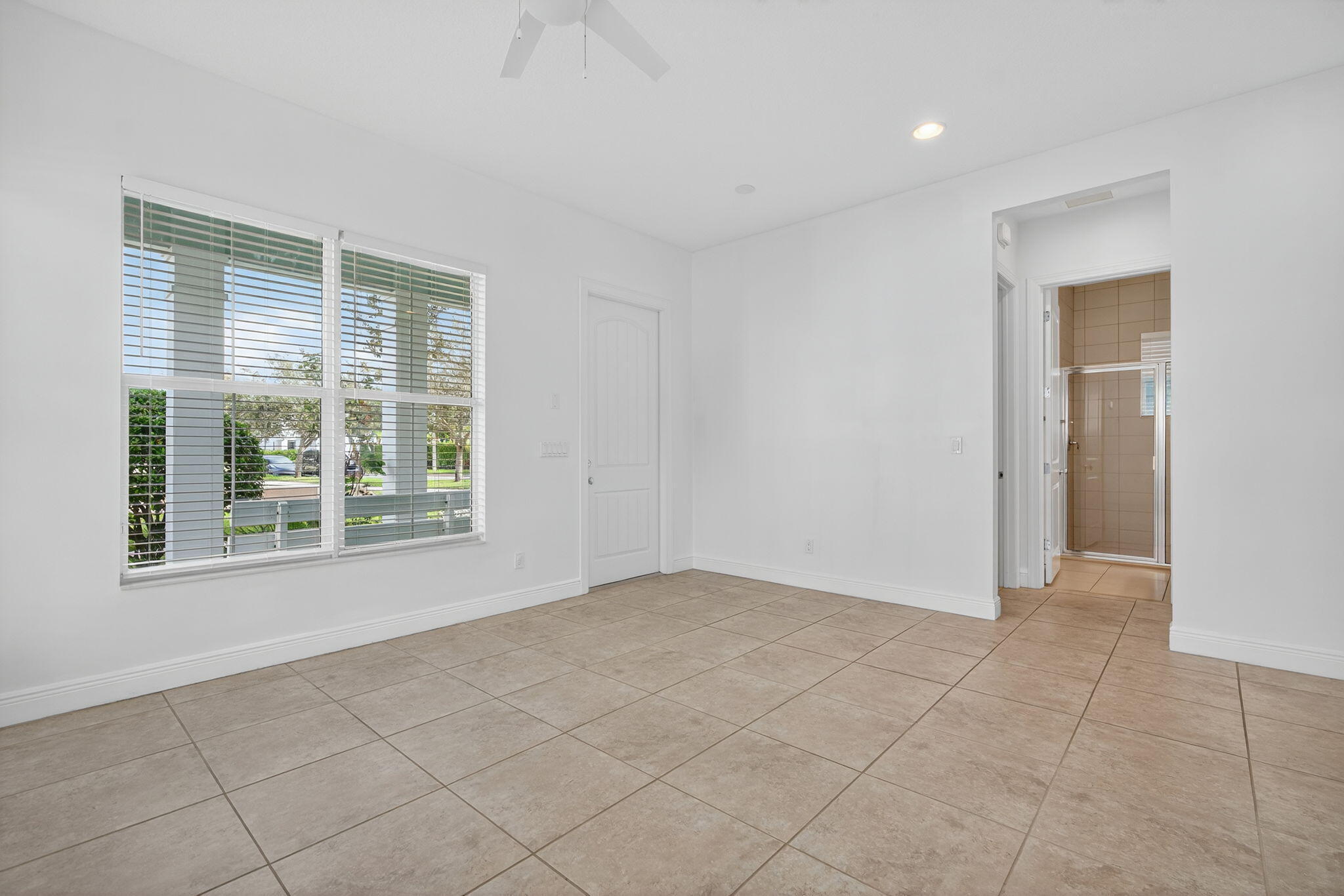 4029 Faraday Way Property Photo 9
