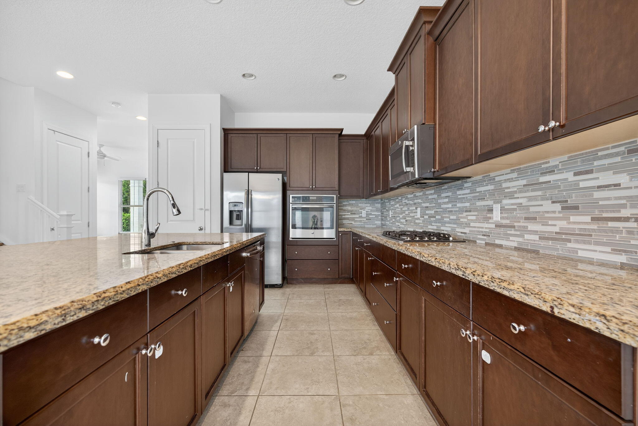 4029 Faraday Way Property Photo 13