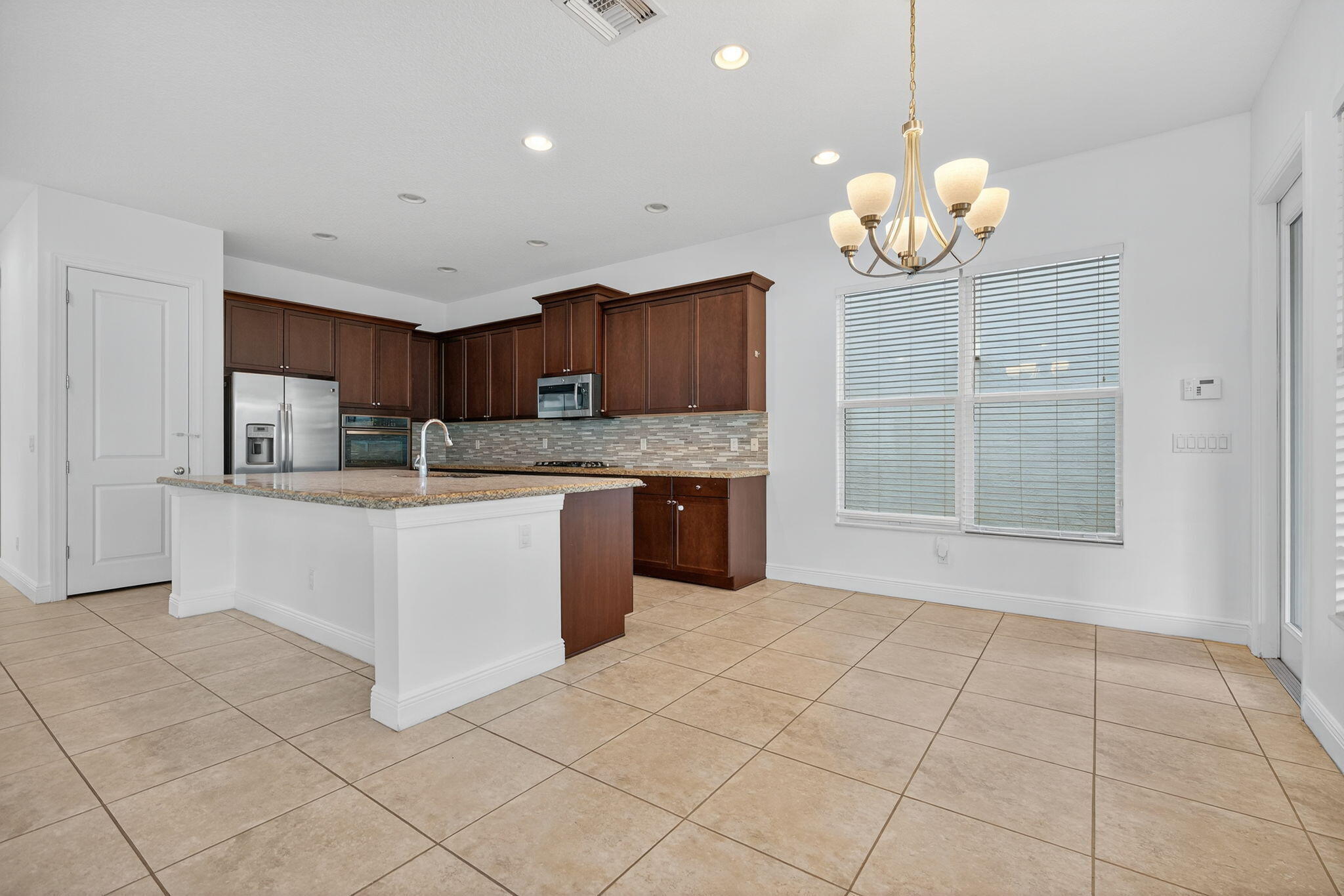 4029 Faraday Way Property Photo 14