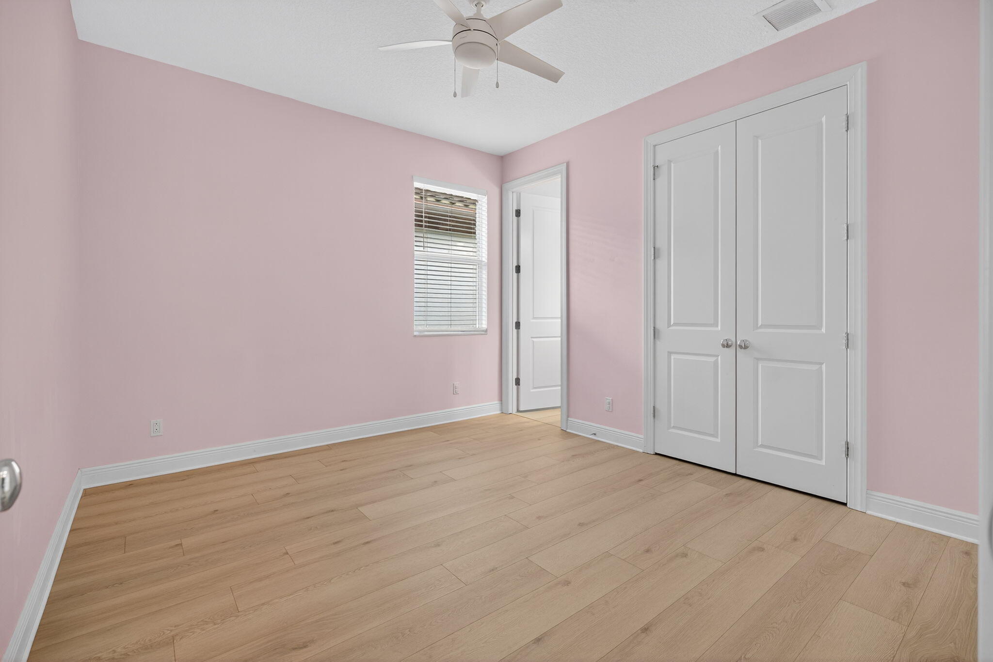 4029 Faraday Way Property Photo 27