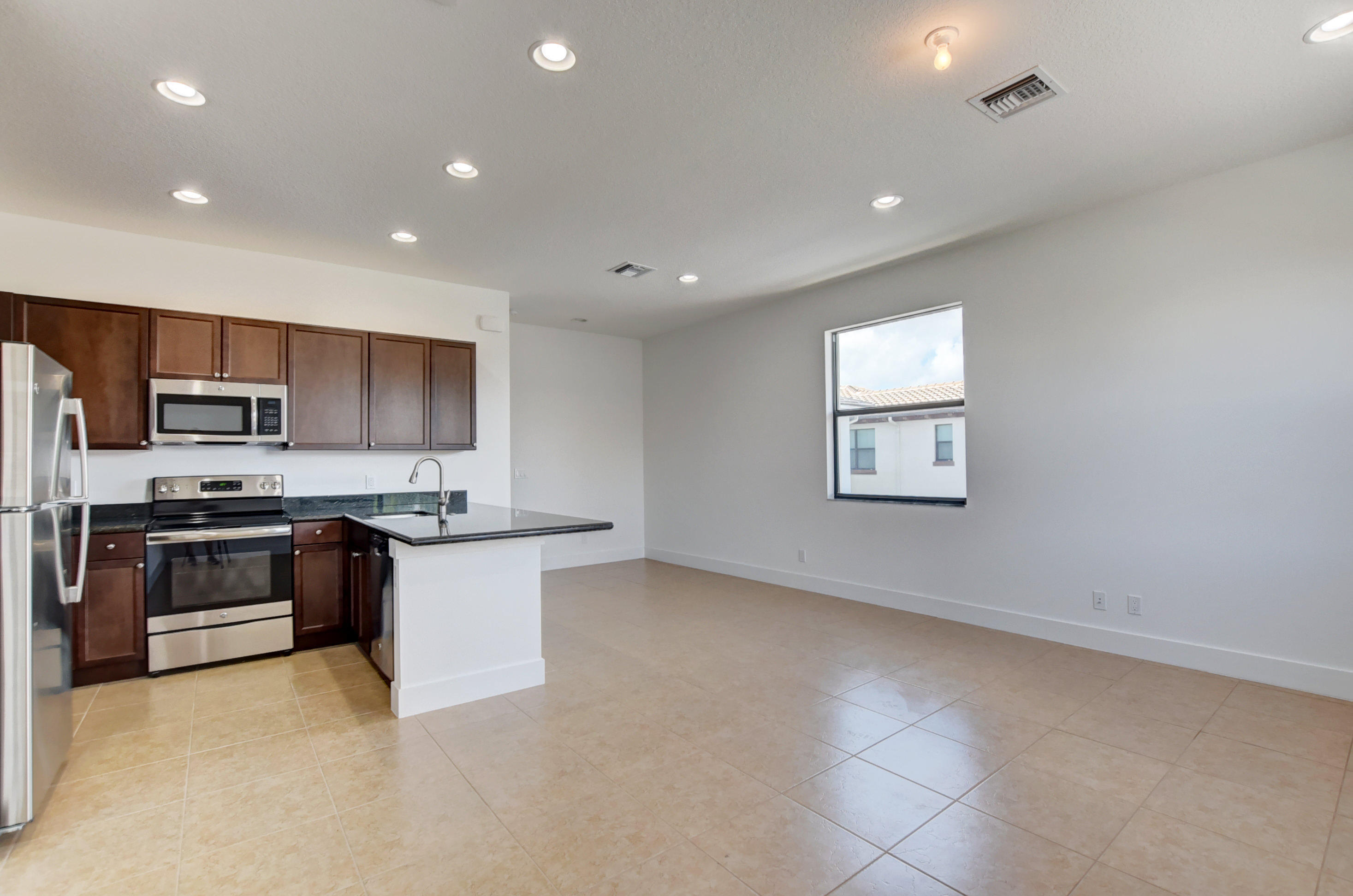 4029 Faraday Way Property Photo 36
