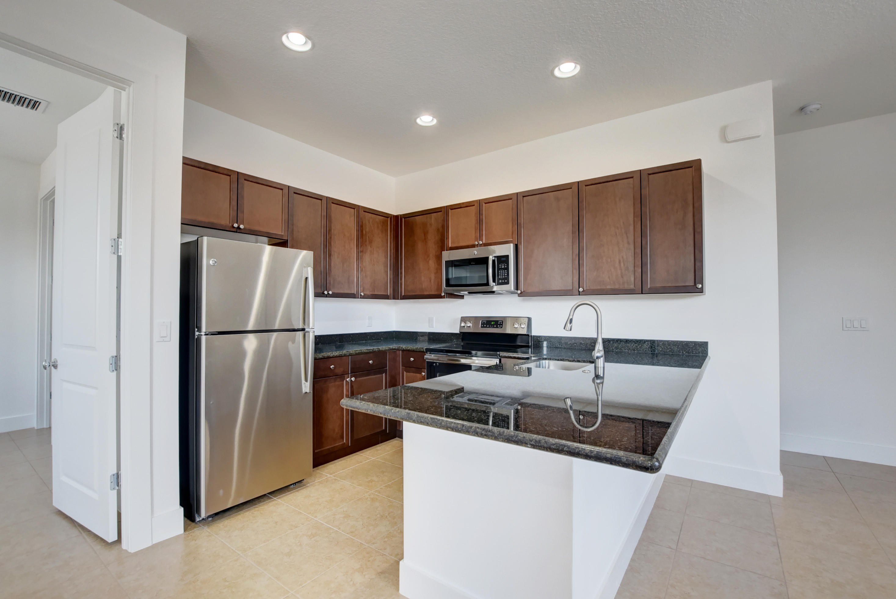 4029 Faraday Way Property Photo 37