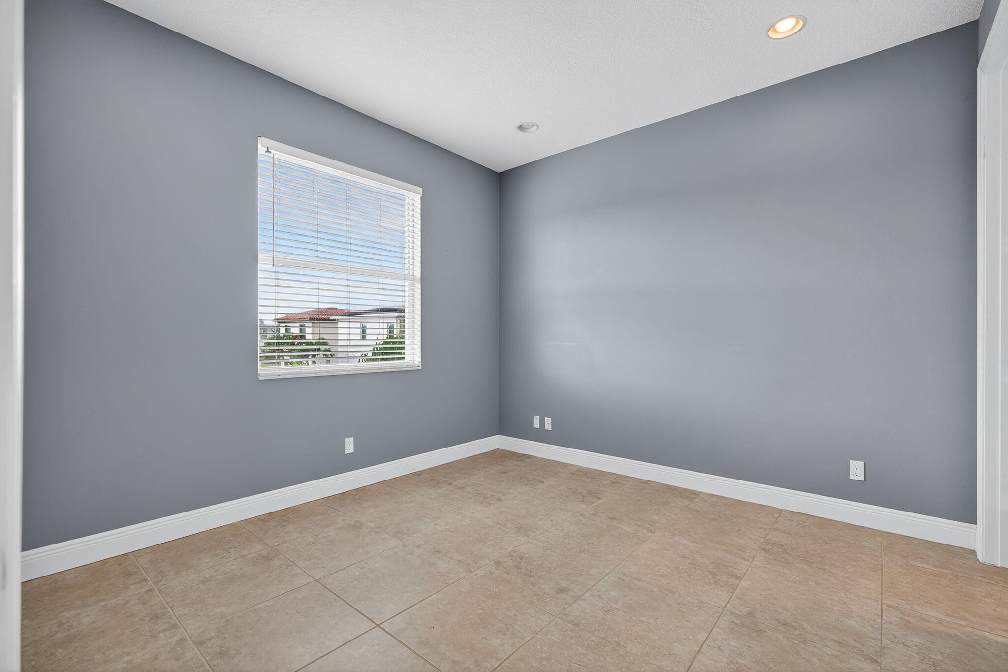 4029 Faraday Way Property Photo 39