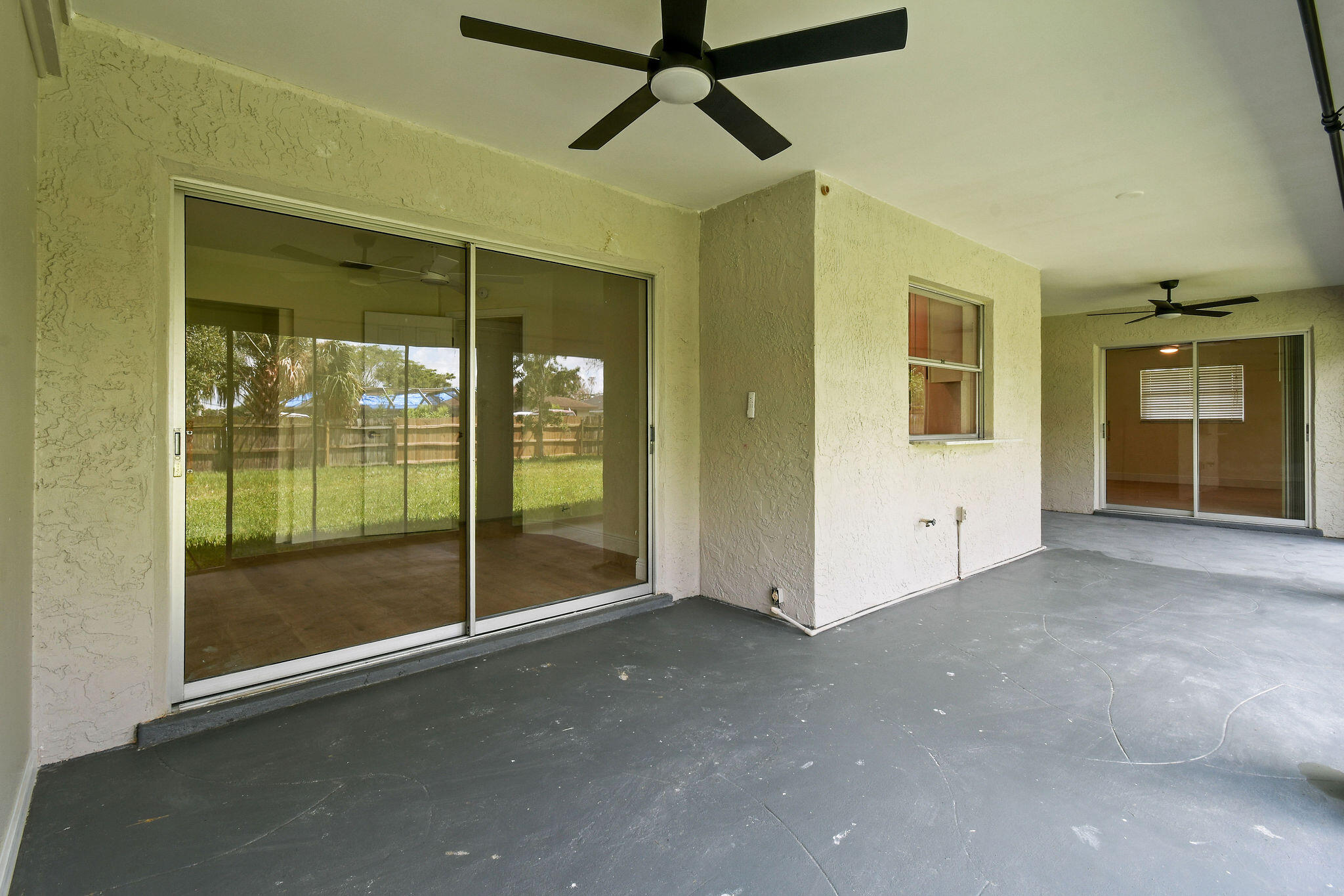 722 Se Arton Lane Property Photo 31