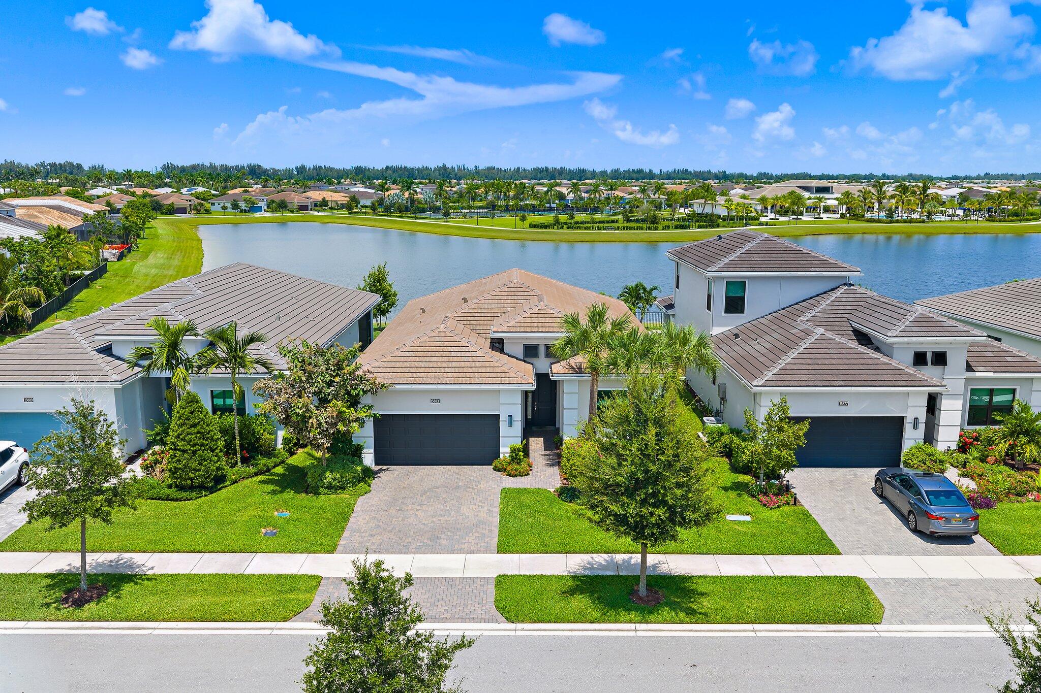 15883 Key Biscayne Lane Property Photo 1