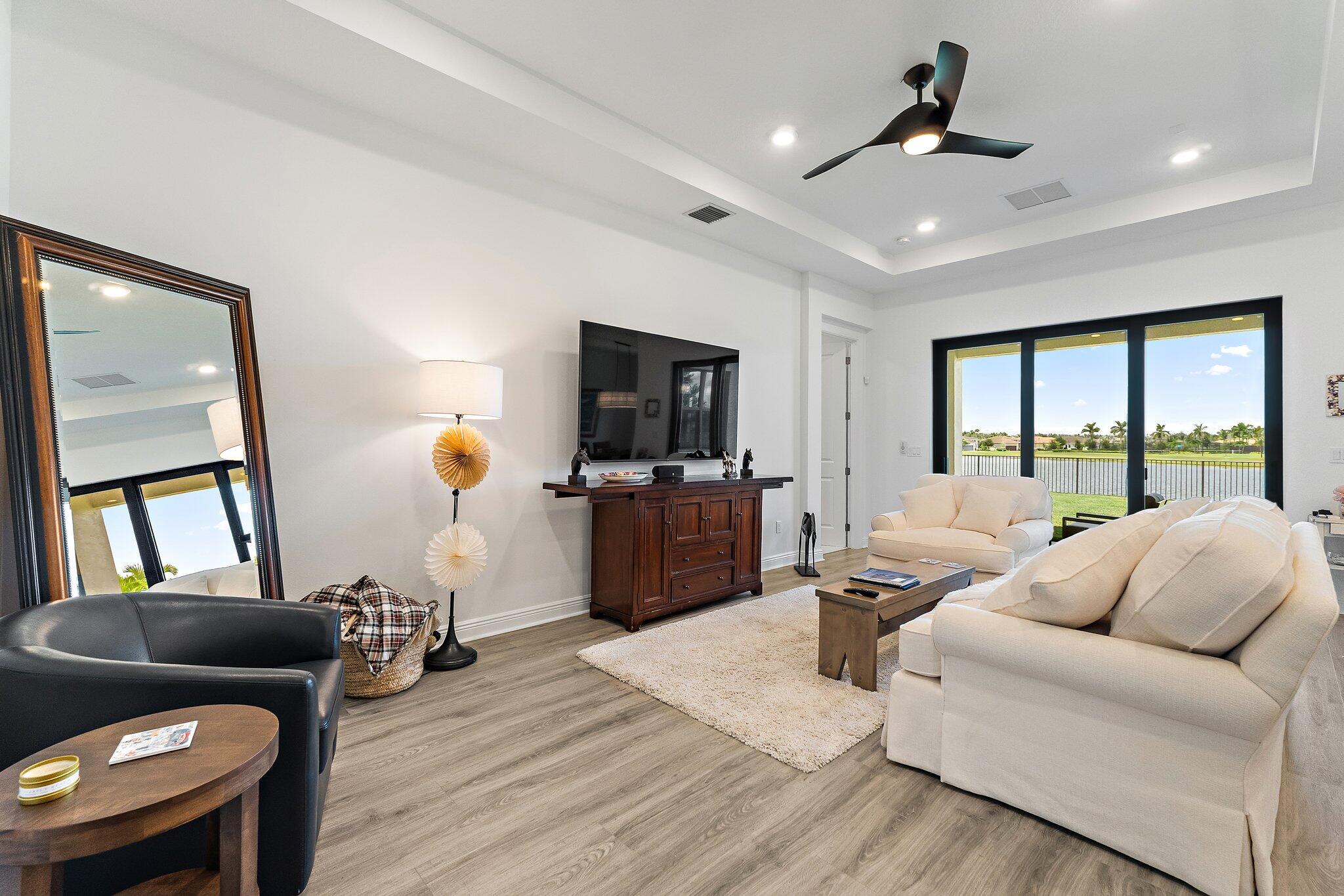 15883 Key Biscayne Lane Property Photo 7