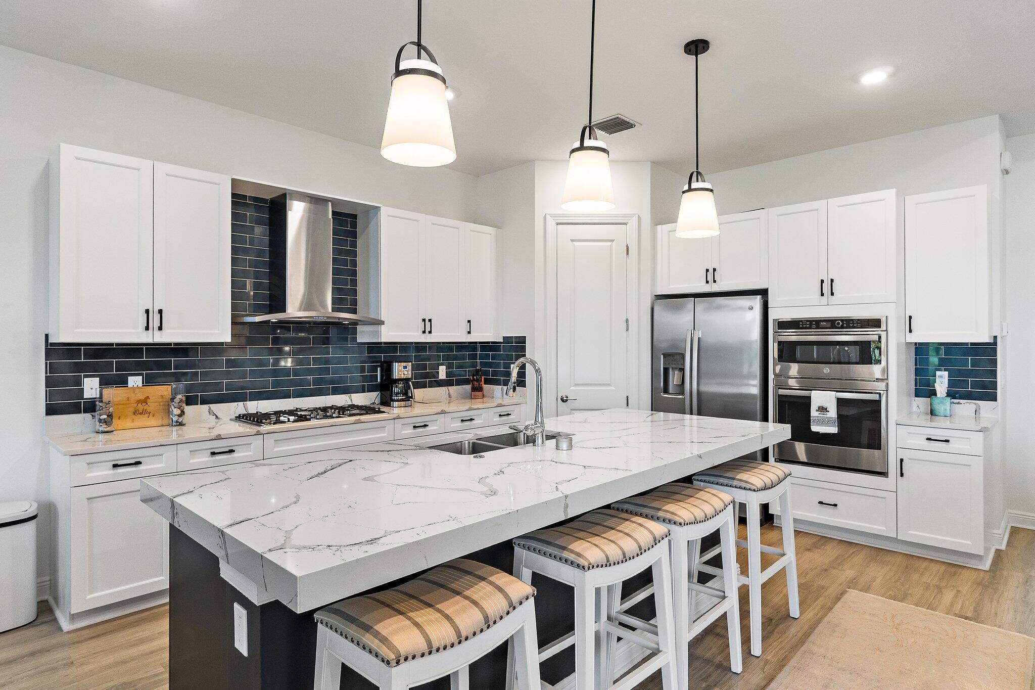 15883 Key Biscayne Lane Property Photo 10
