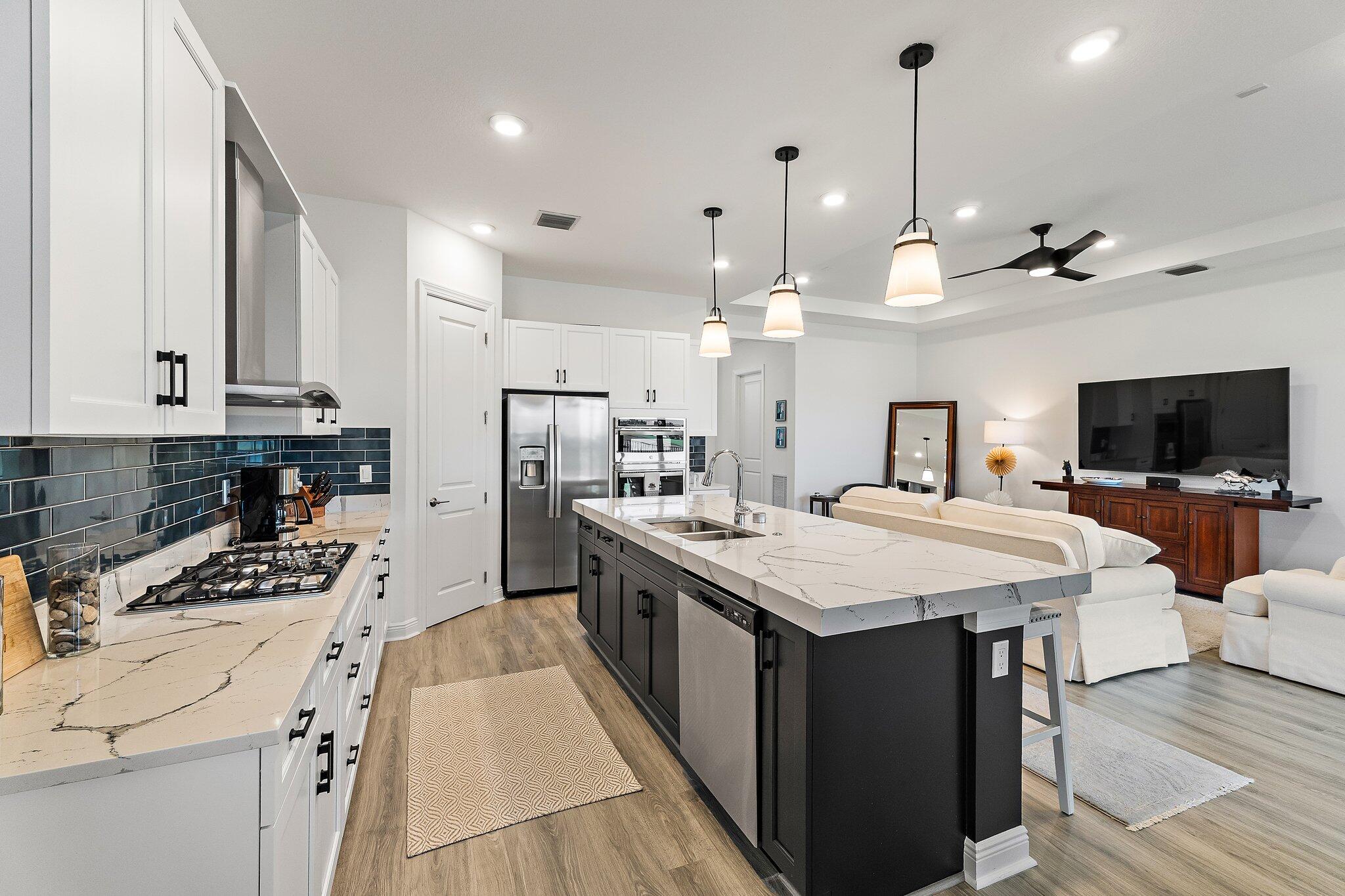 15883 Key Biscayne Lane Property Photo 11