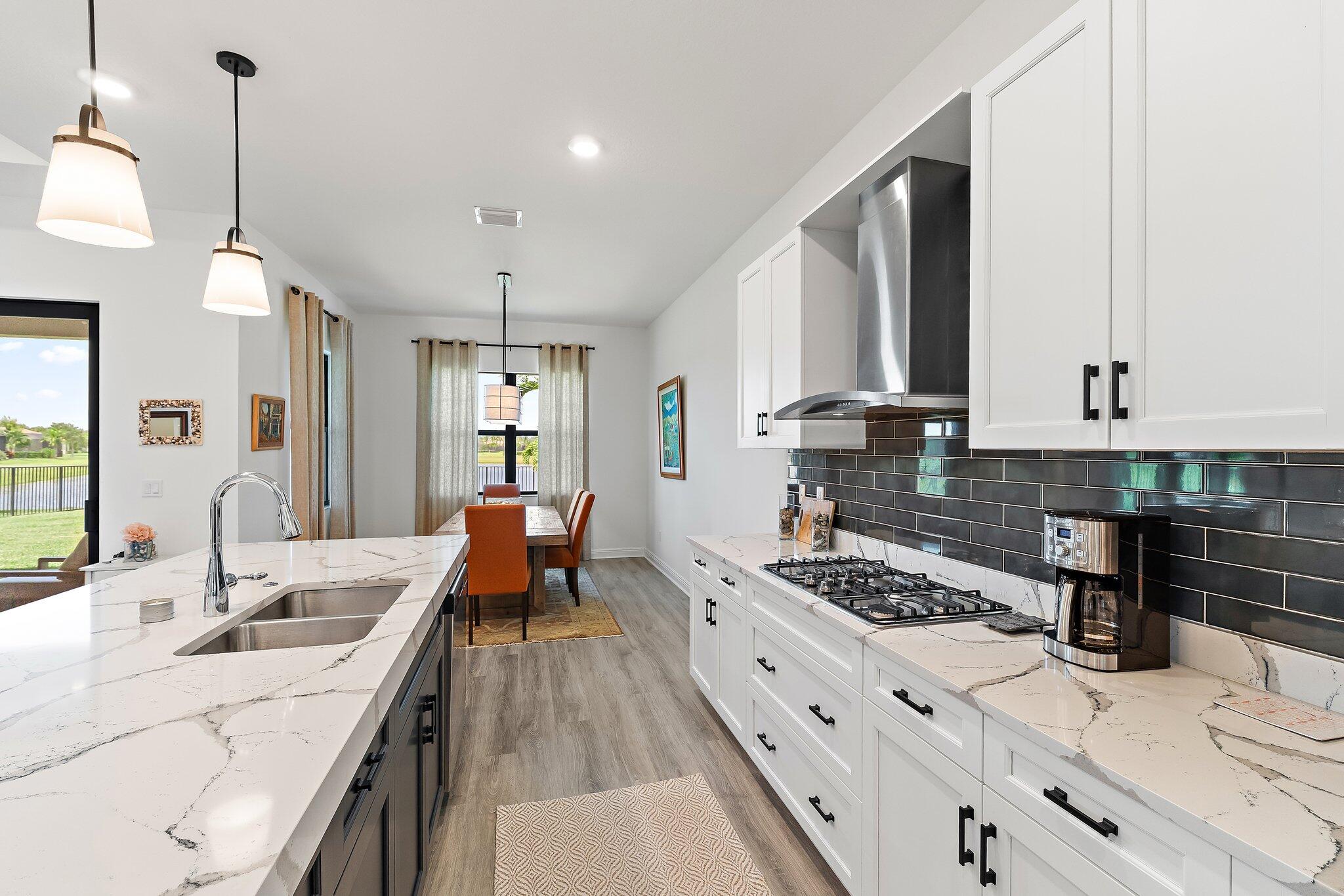 15883 Key Biscayne Lane Property Photo 12
