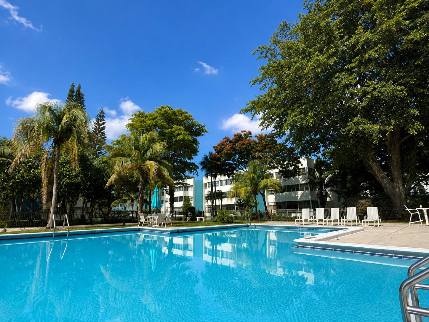 5155 E Sabal Palm Boulevard 209 Property Photo 2