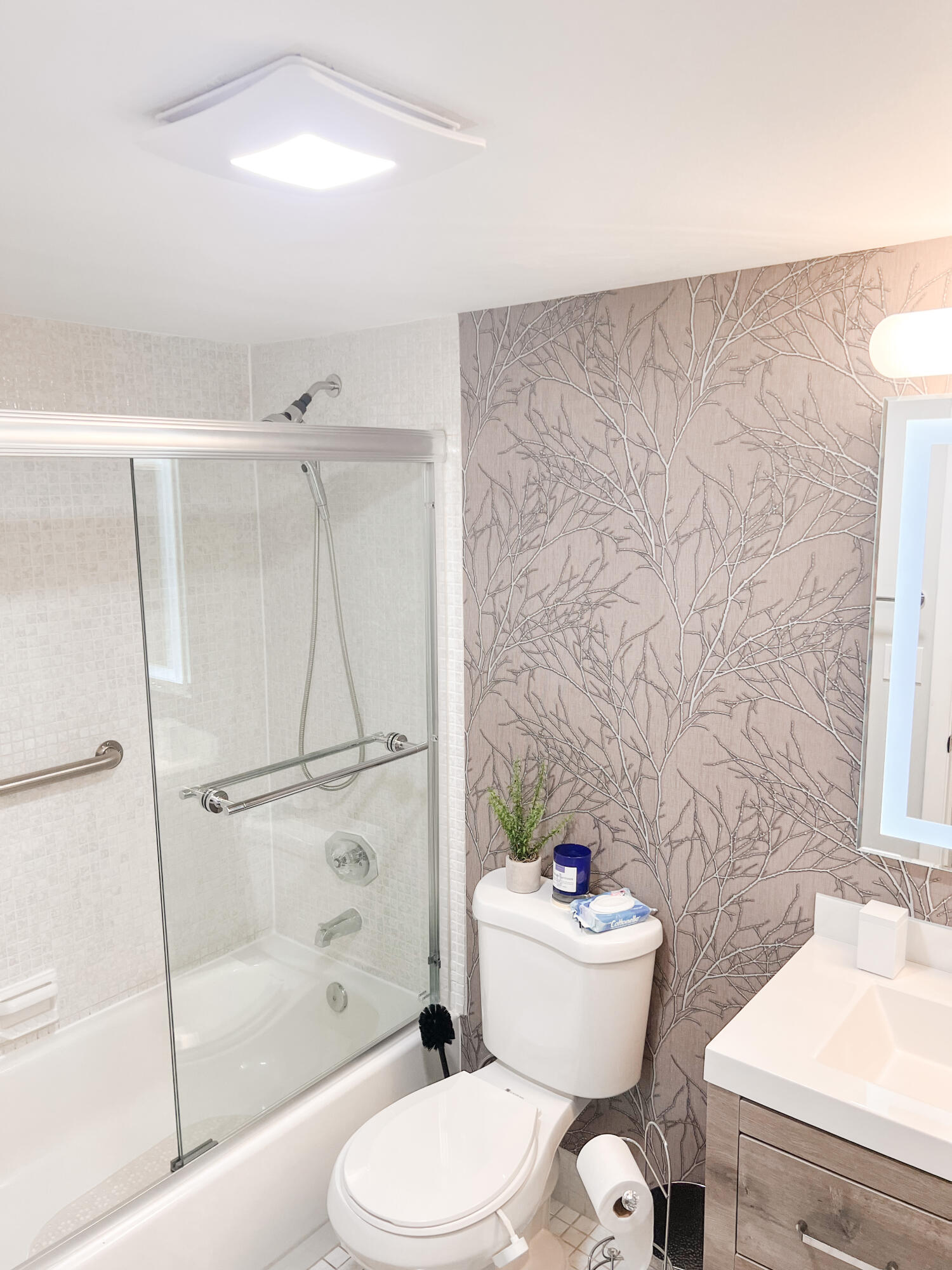 5155 E Sabal Palm Boulevard 209 Property Photo 9