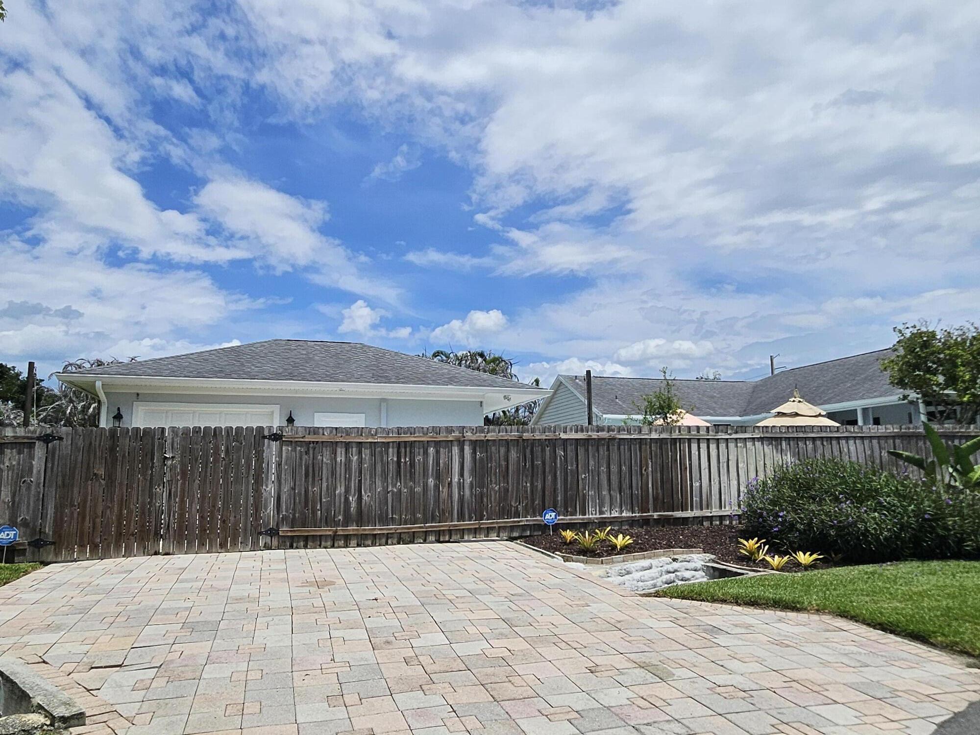 4600 12th Lane Property Photo 42