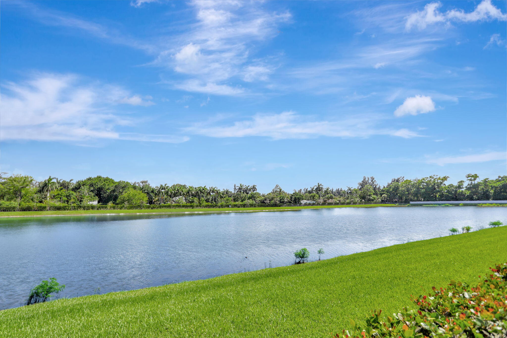 4721 Santa Cruz Way Property Photo 43