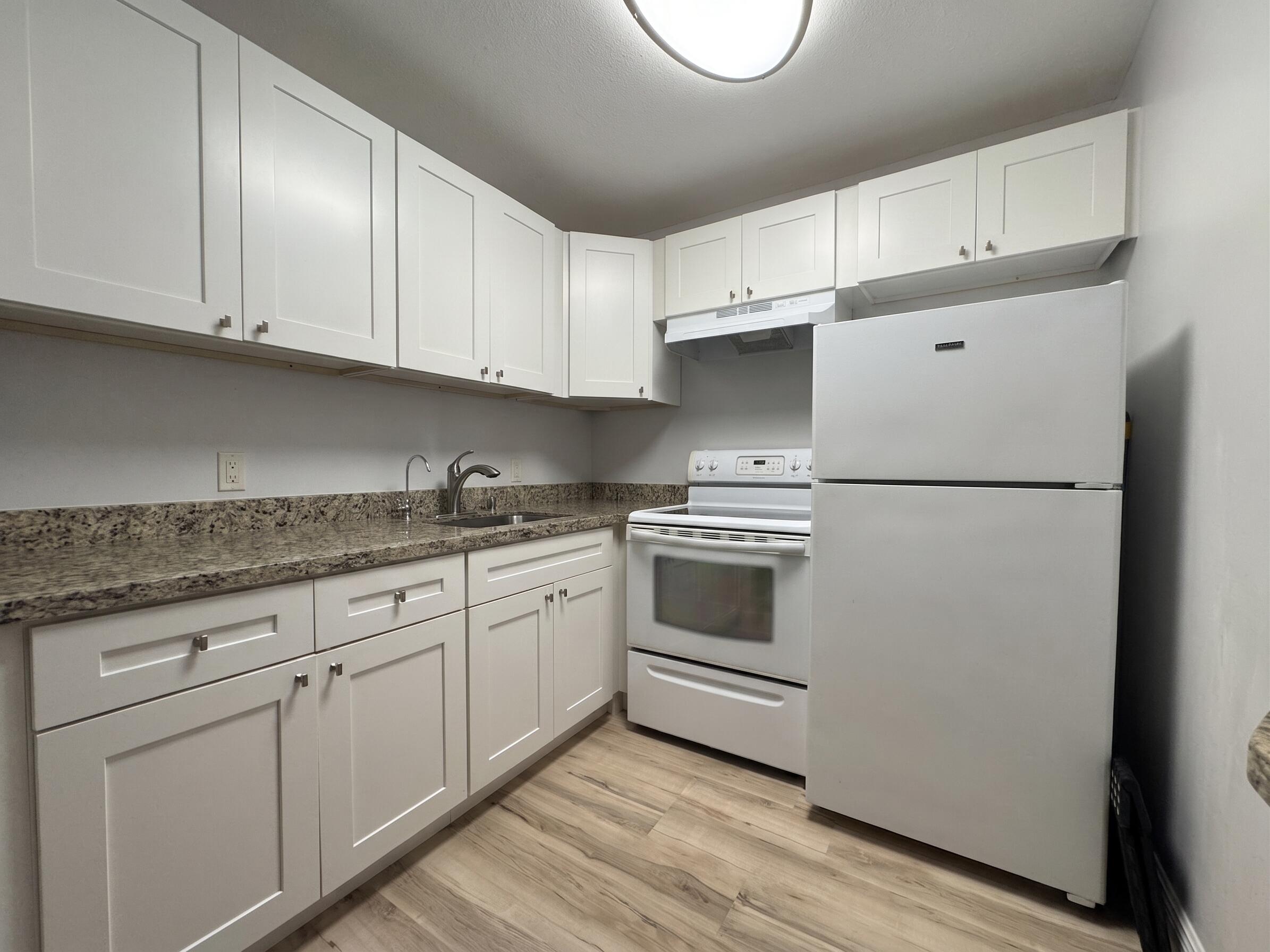 67 Upminster C Property Photo 2