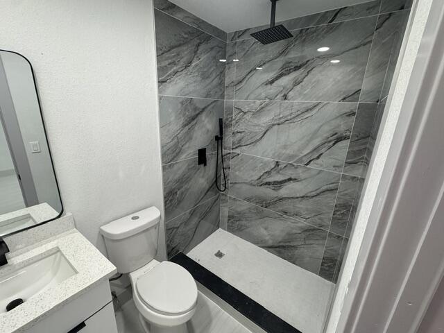 405 N E Street Property Photo 9
