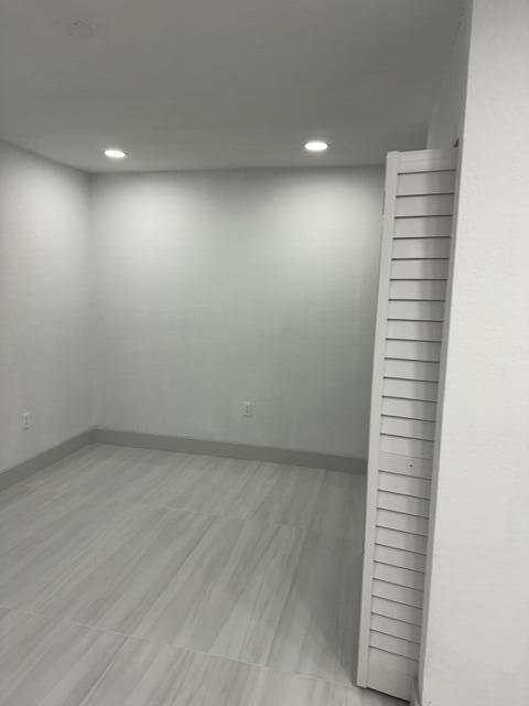 405 N E Street Property Photo 10