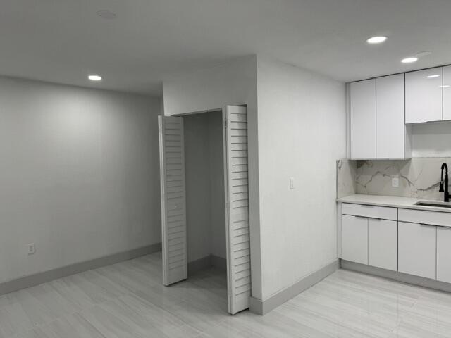 405 N E Street Property Photo 27