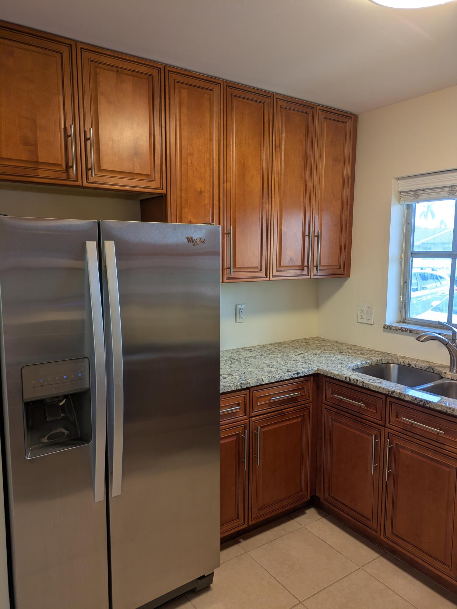 2771 Ashley Drive E J Property Photo 2