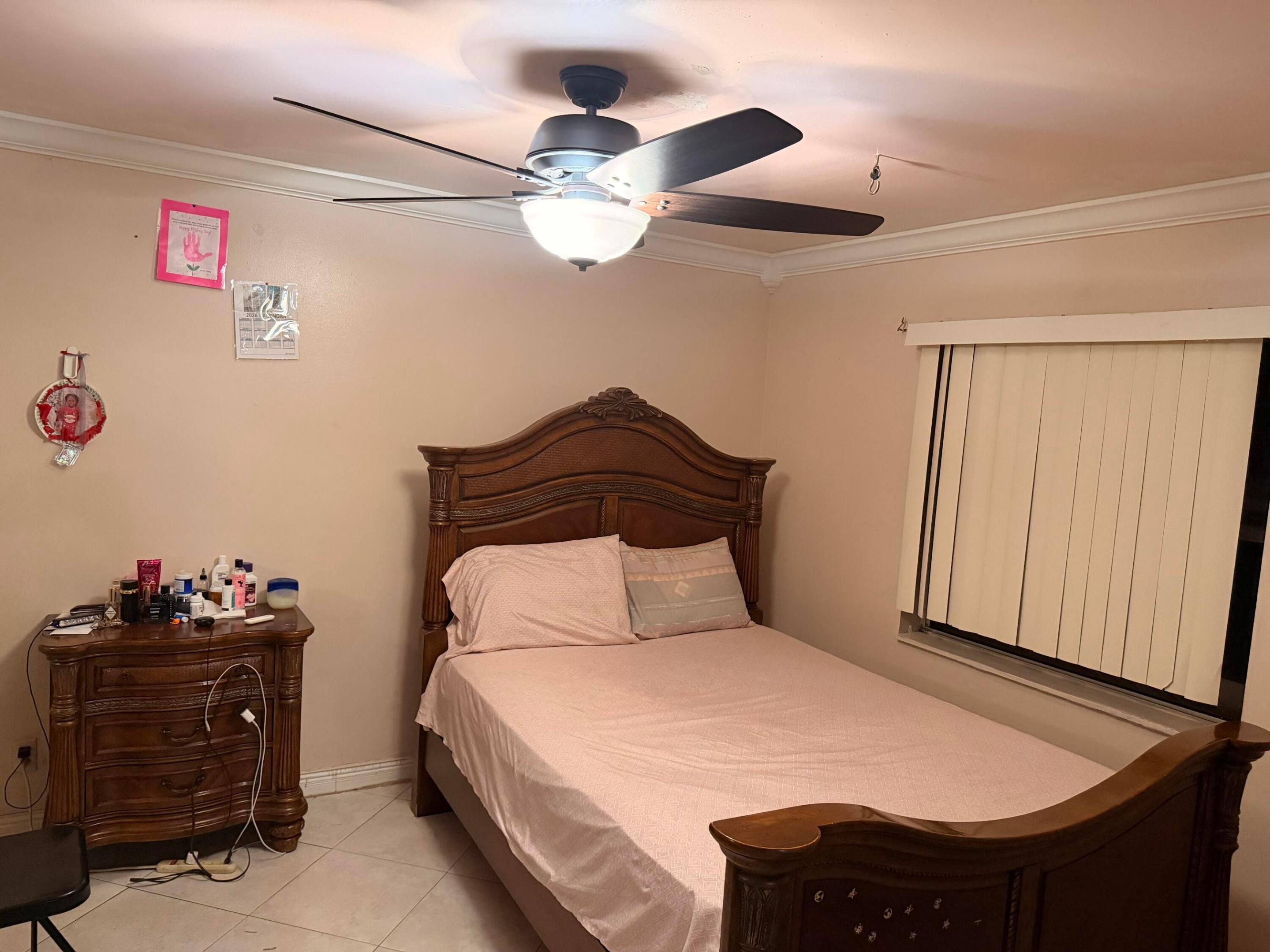 6082 Wauconda Way E Property Photo 9
